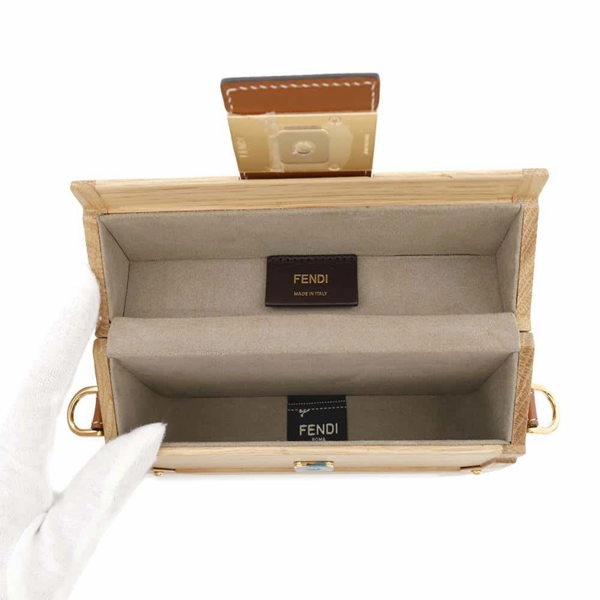 Fendi   Wood Leather Shoulder Bag (Pre-Owned)
