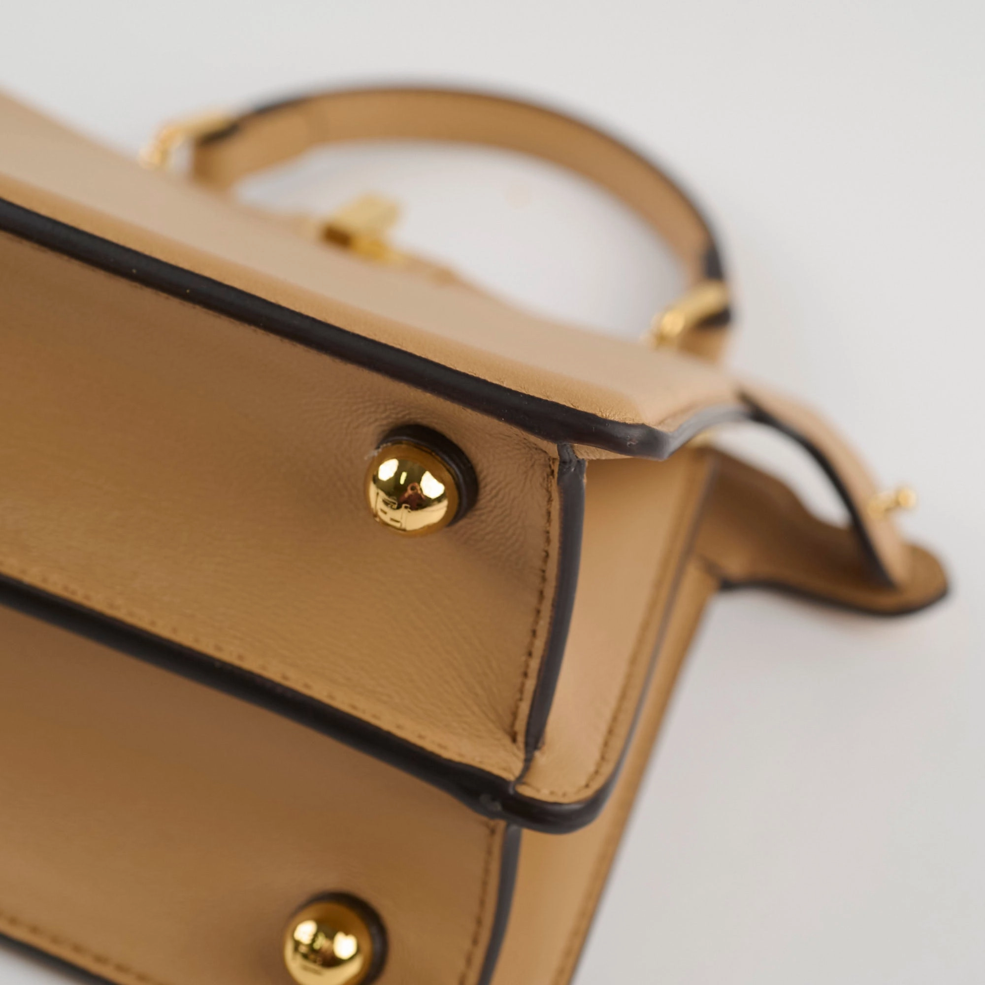 Fendi ISeeU Mini Peekaboo Beige