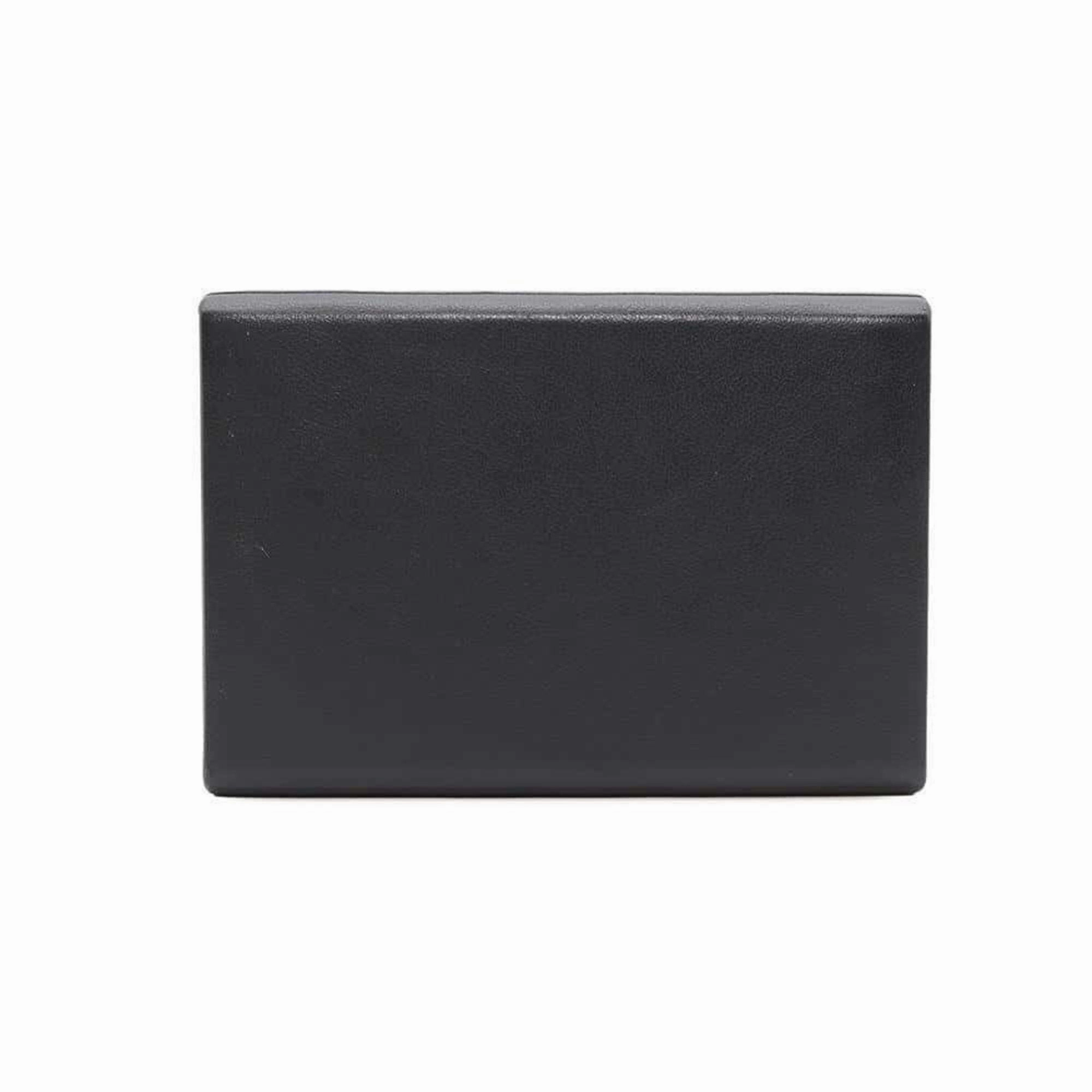Fendi Leather Shoulder Bag (Pre-Owned)