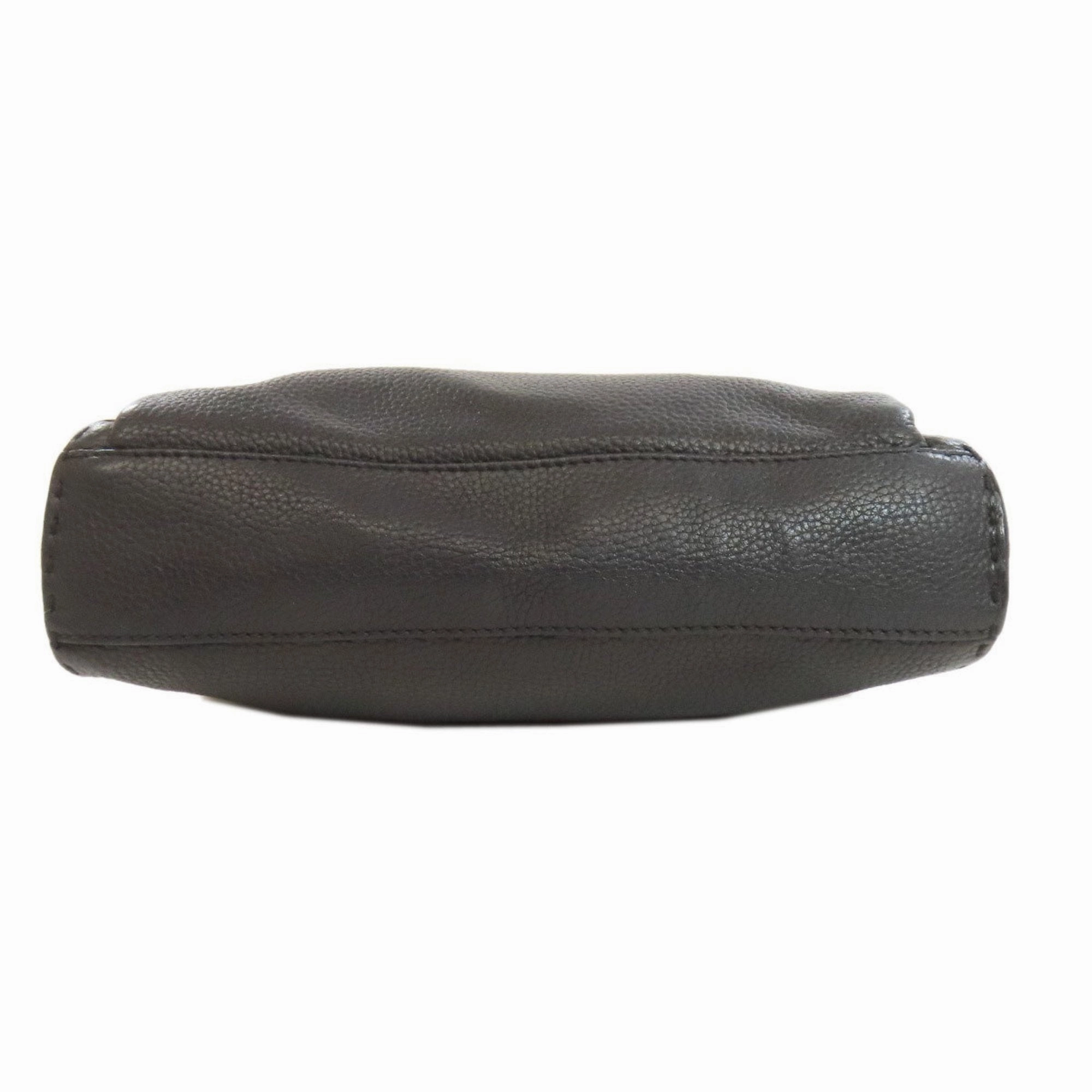 Fendi Leather Shoulder Bag (Pre-Owned)