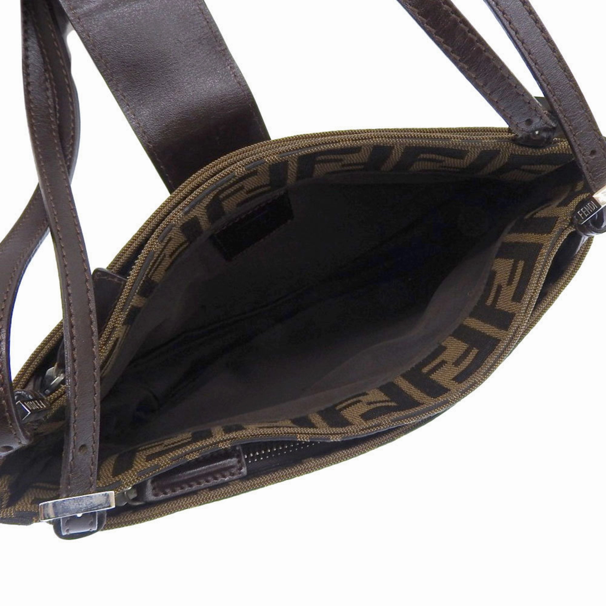 Fendi Zucca Canvas Leather Shoulder Bag (Pre-Owned)