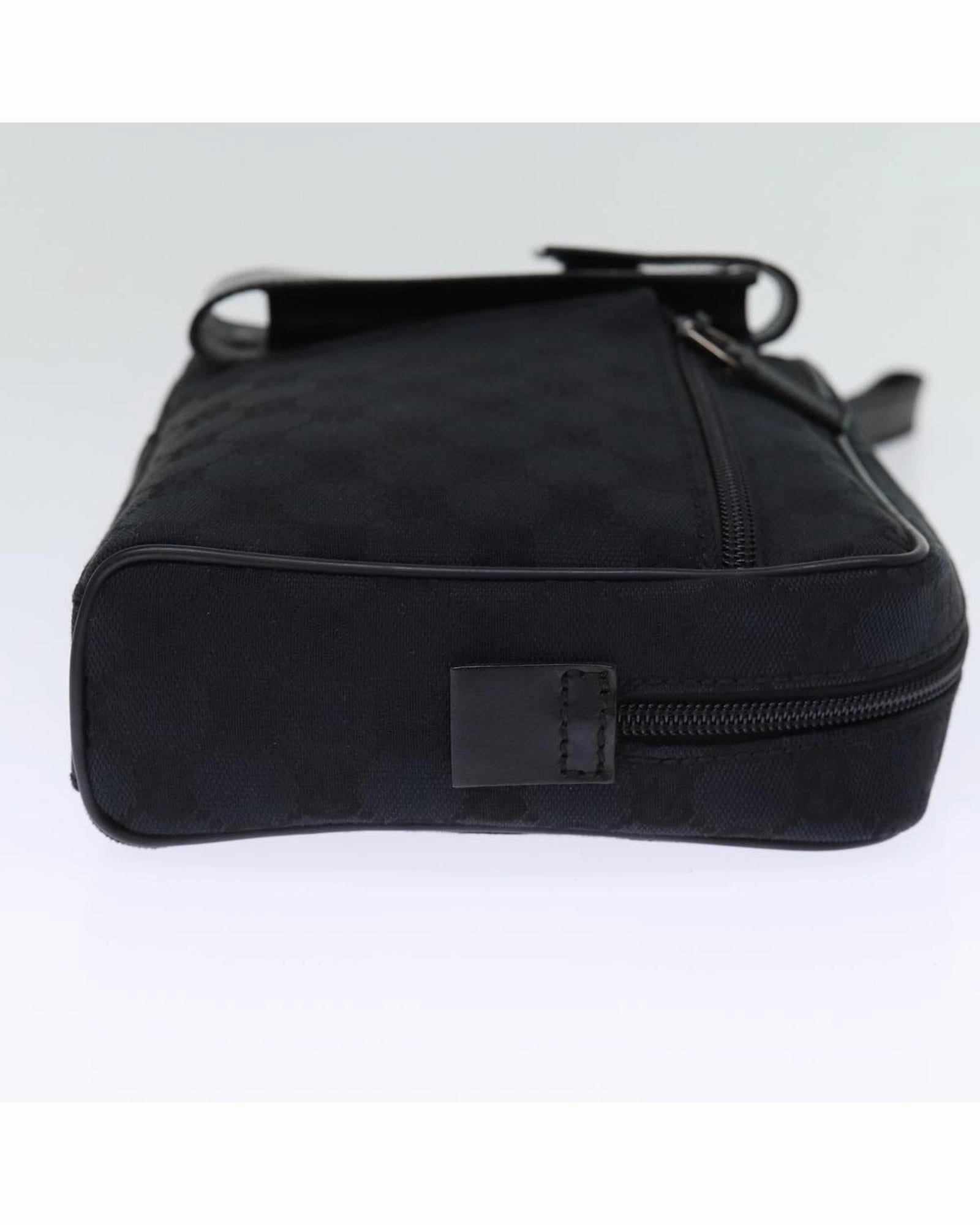 GG Canvas Messenger Bag Shoulder Bag