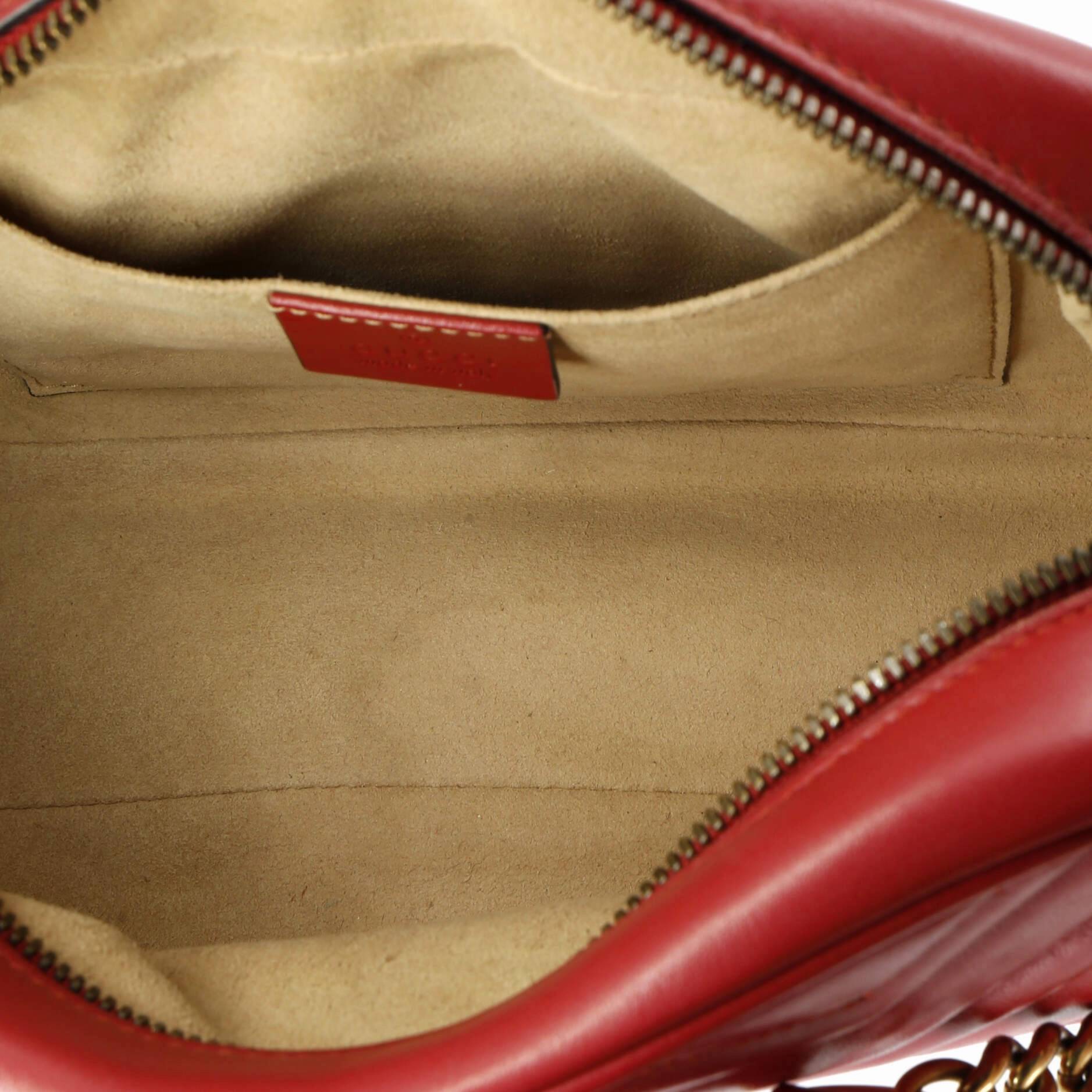 GG Marmont Shoulder Bag Matelasse Leather Small