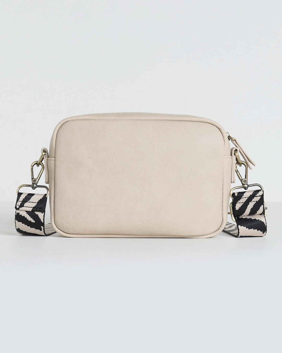 Gigi Crossbody - Pebble