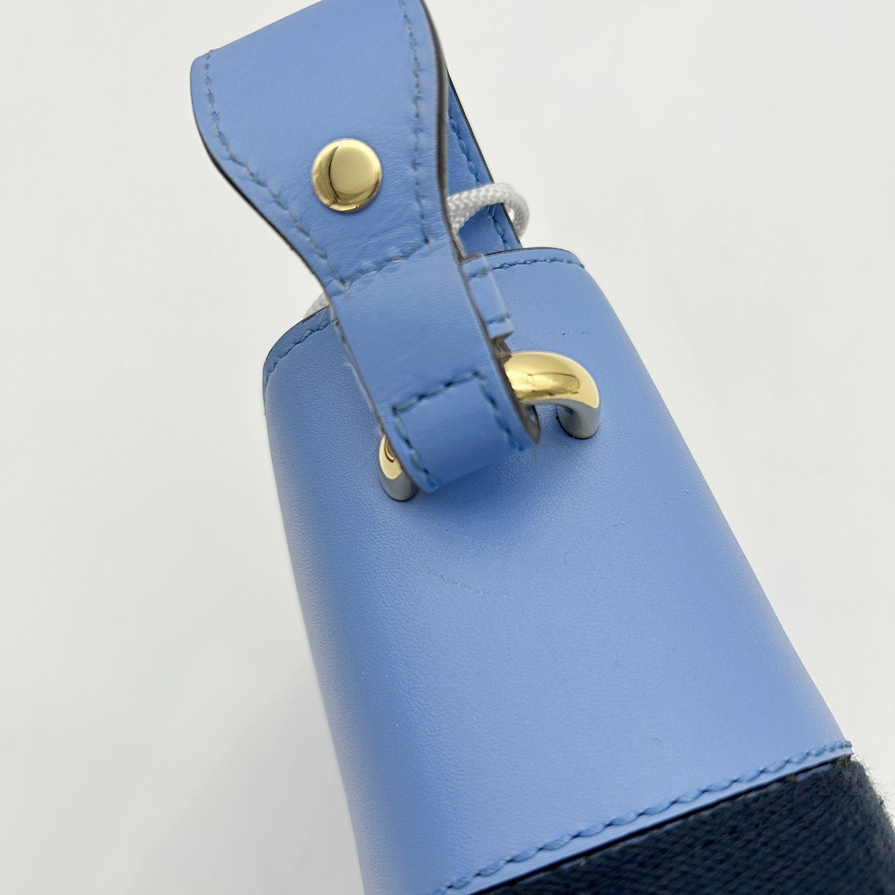 Gucci | Bags | Gucci Sylvie Shoulder Bag  LA26809