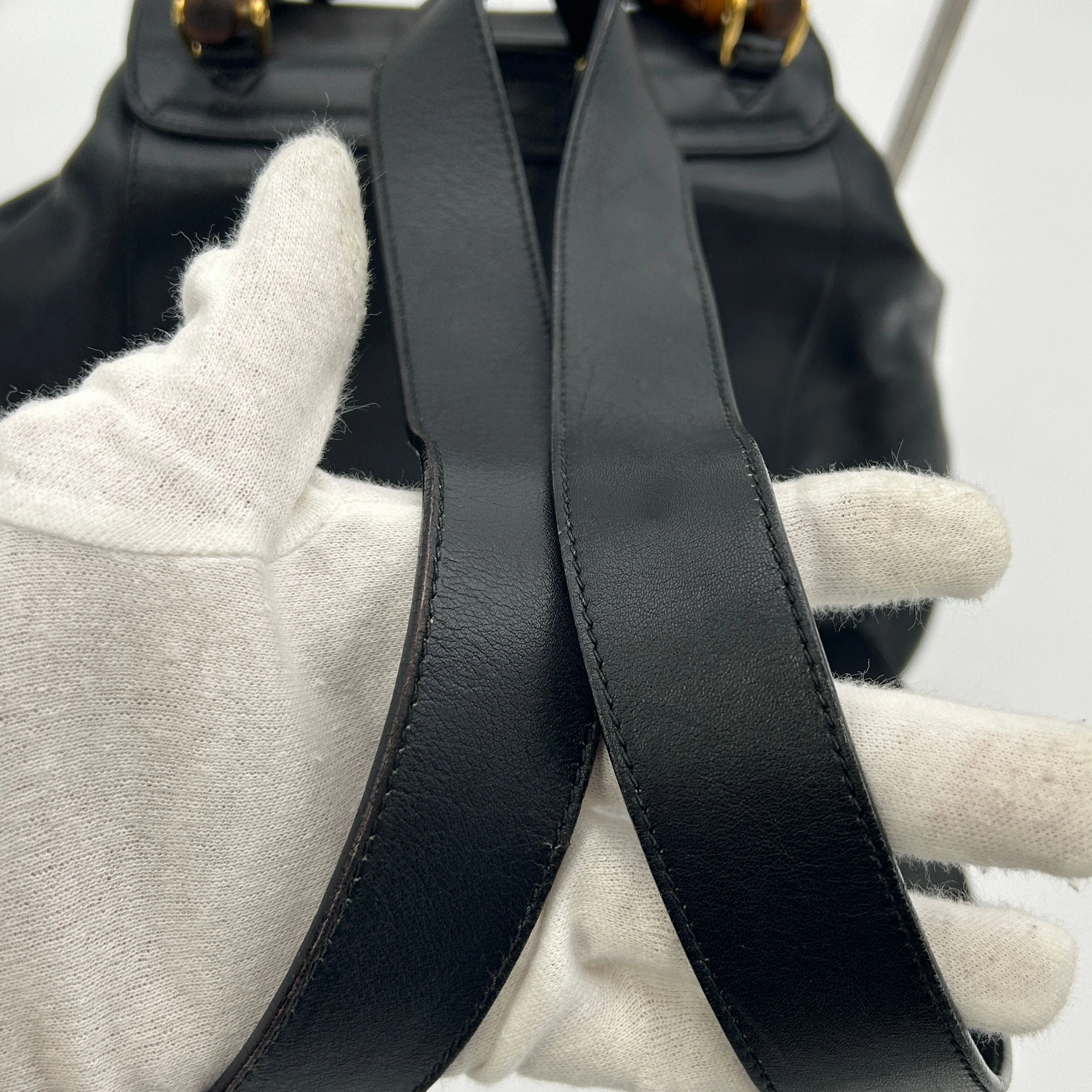 GUCCI Bamboo Backpack Leather Black Purse gu8828bd
