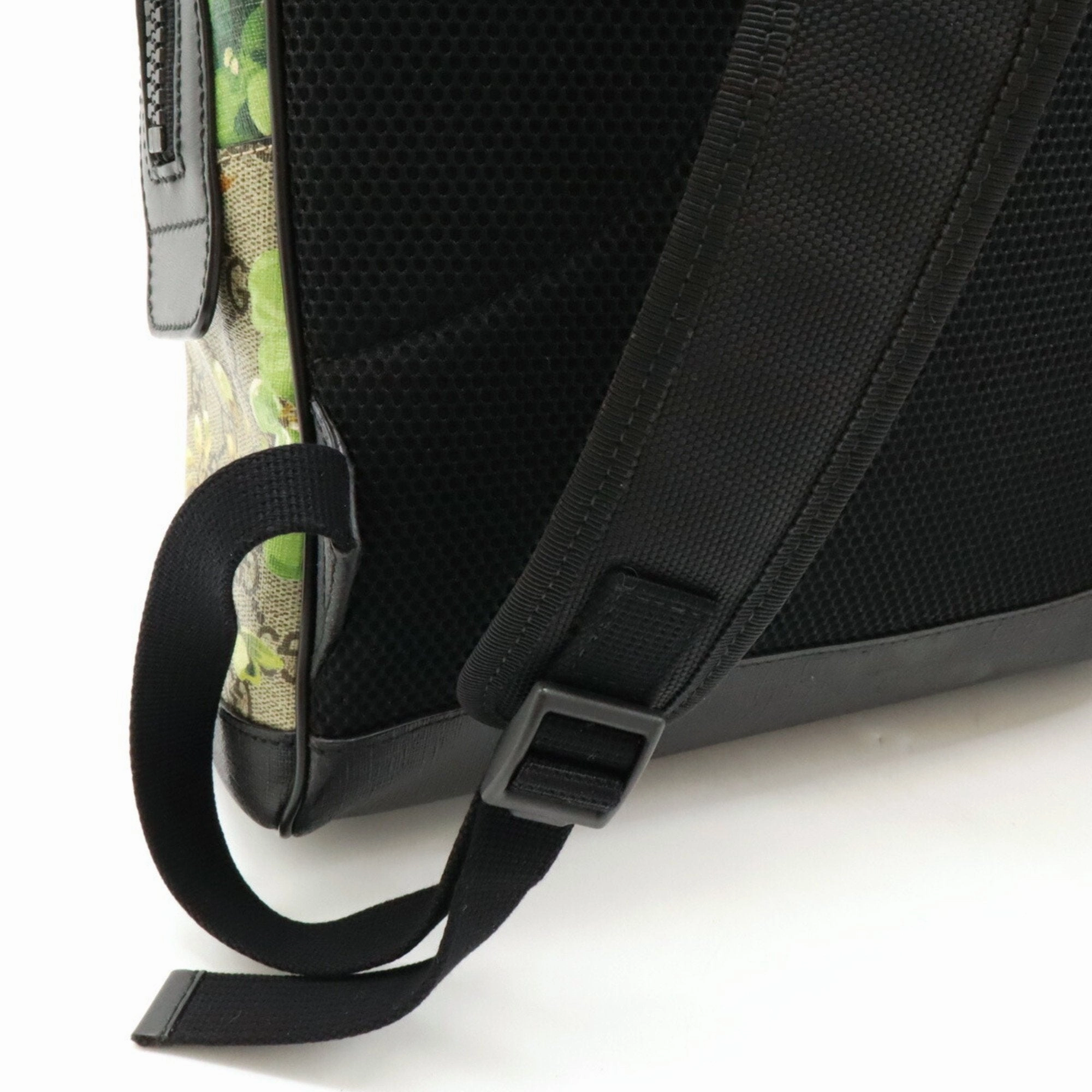 Gucci Beige Black Multi-Color Pvc Leather Backpack ()