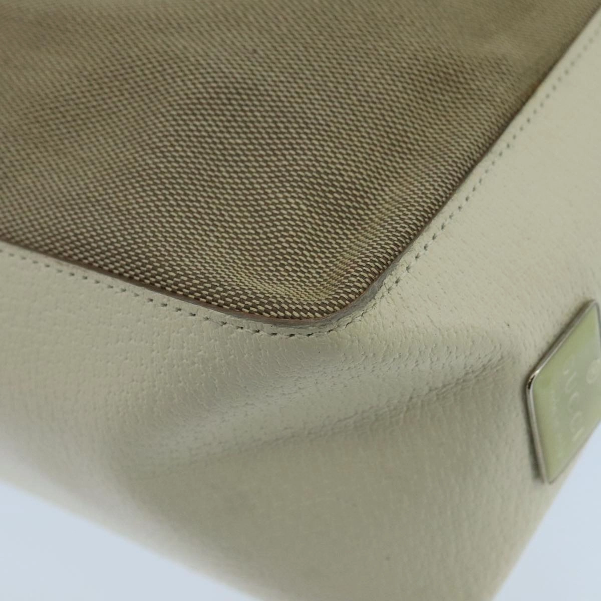 Gucci Beige Canvas Shoulder Bag ()