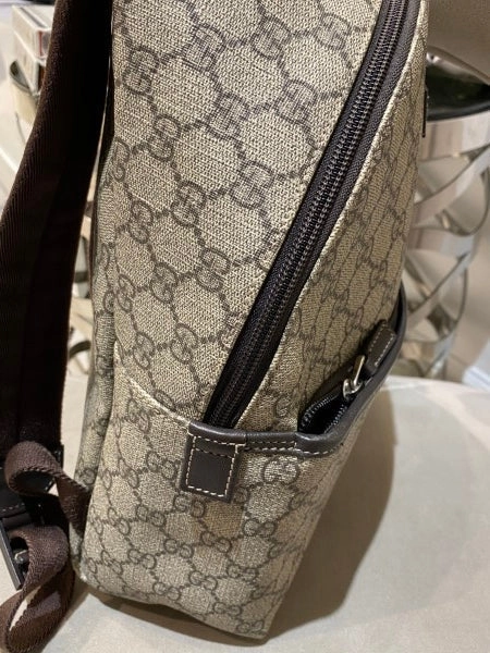 Gucci Bicolor GG Supreme Backpack Bag