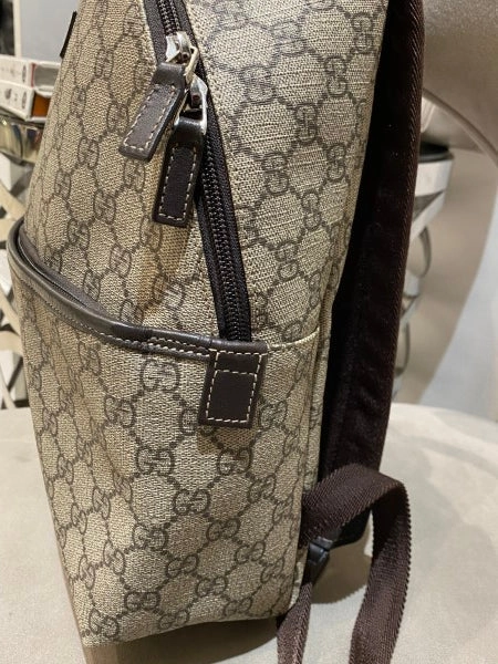 Gucci Bicolor GG Supreme Backpack Bag