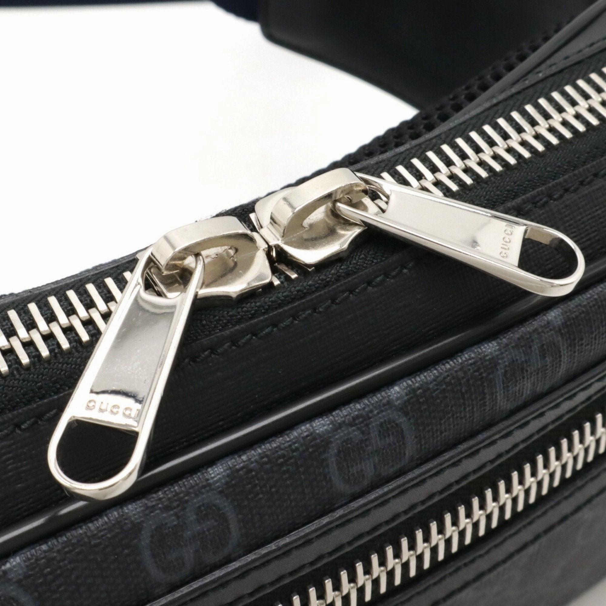 Gucci Black Dark Gray Navy Red Color Pvc Leather Shoulder Bag ()