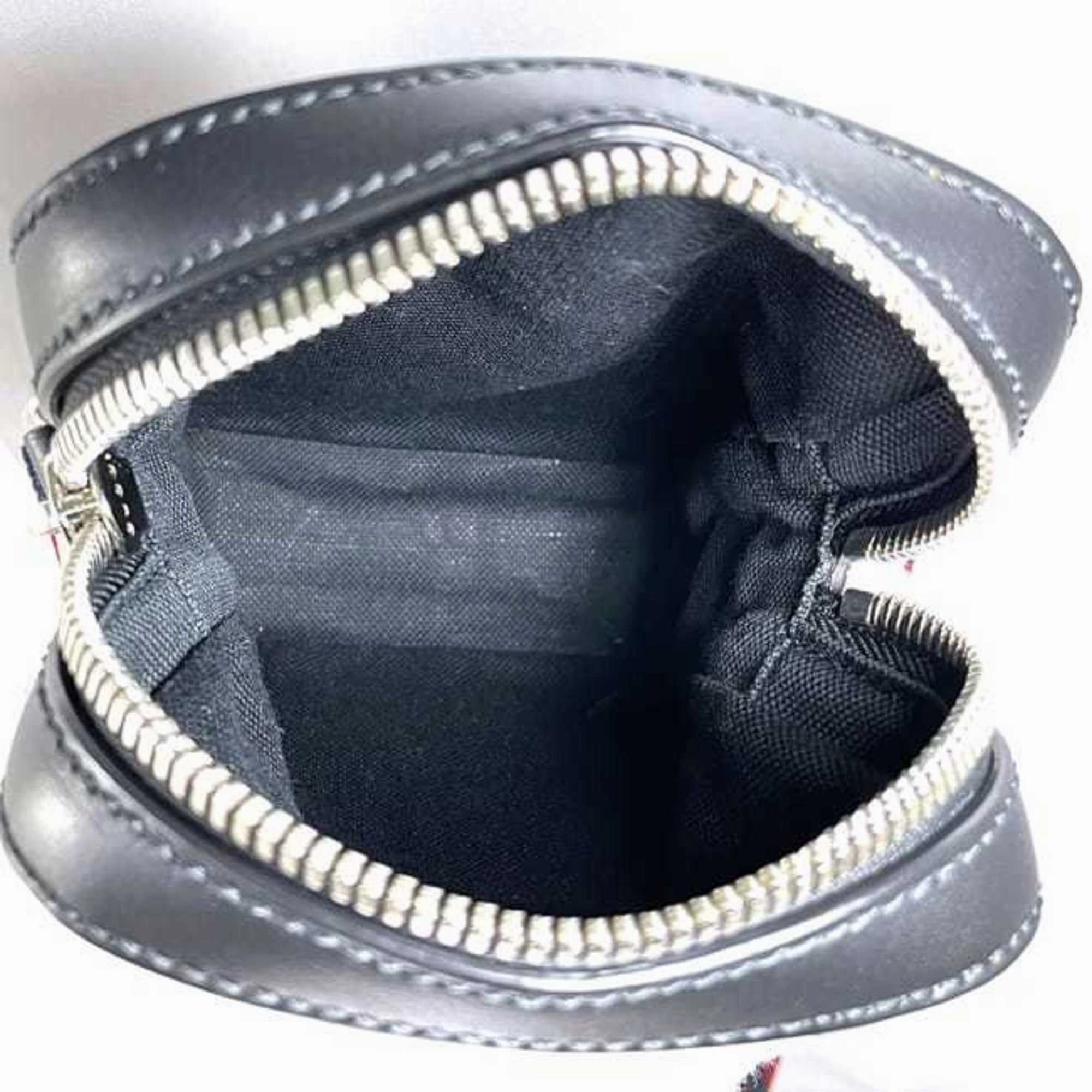 Gucci Black Gray Pvc Leather Pochette Shoulder Bag ()