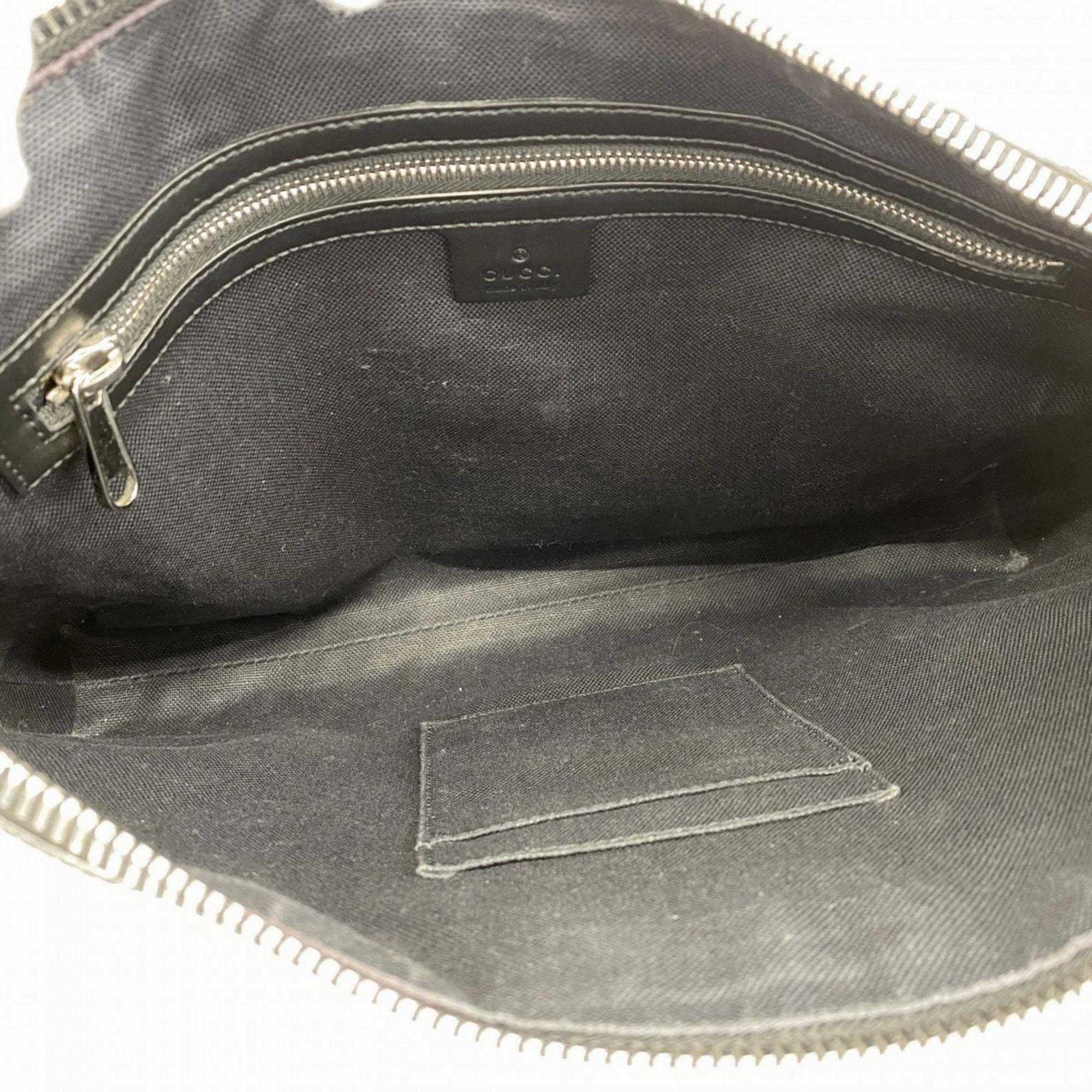 Gucci Black Pvc Leather Shoulder Bag ()