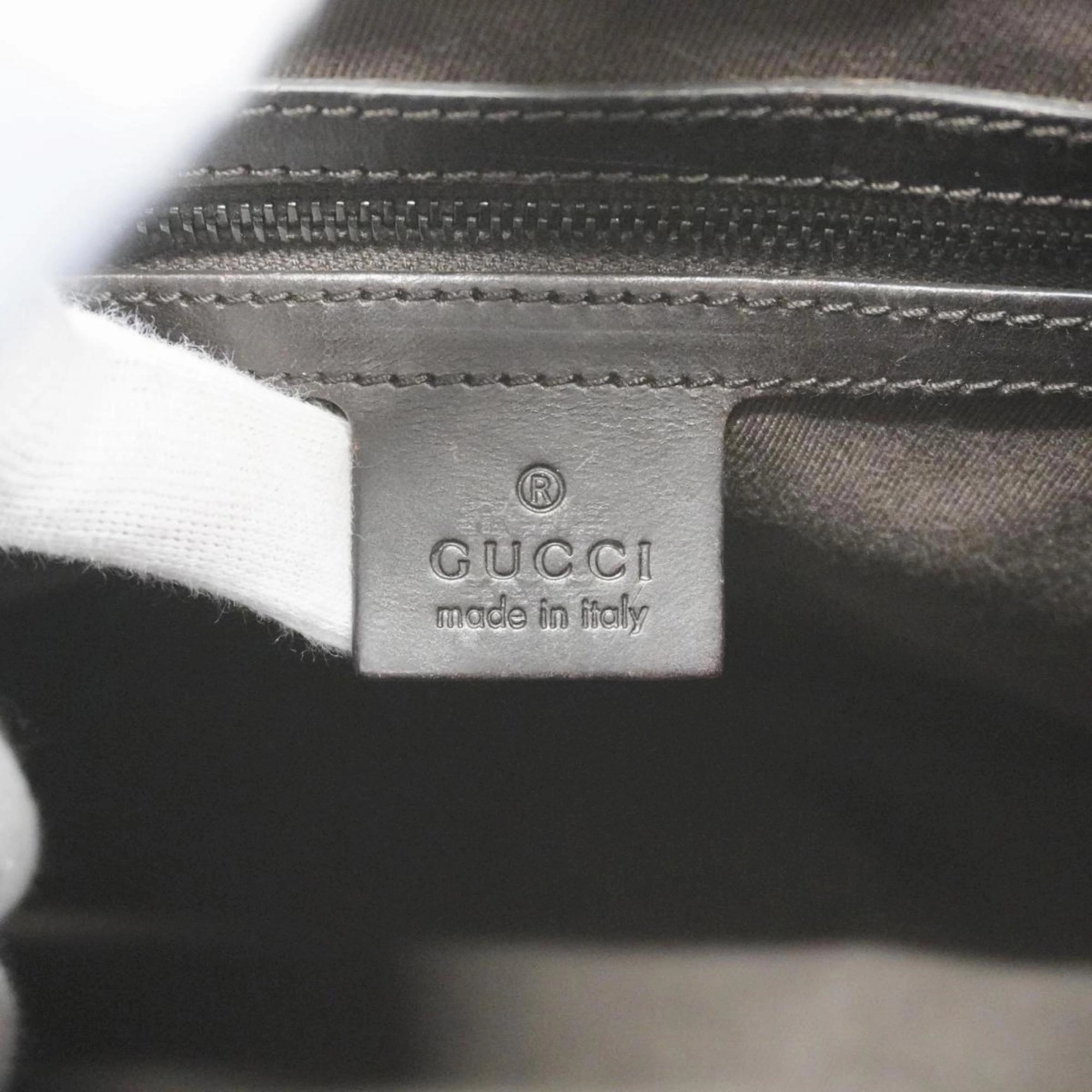 Gucci Gg Canvas  Canvas Shoulder Bag ()