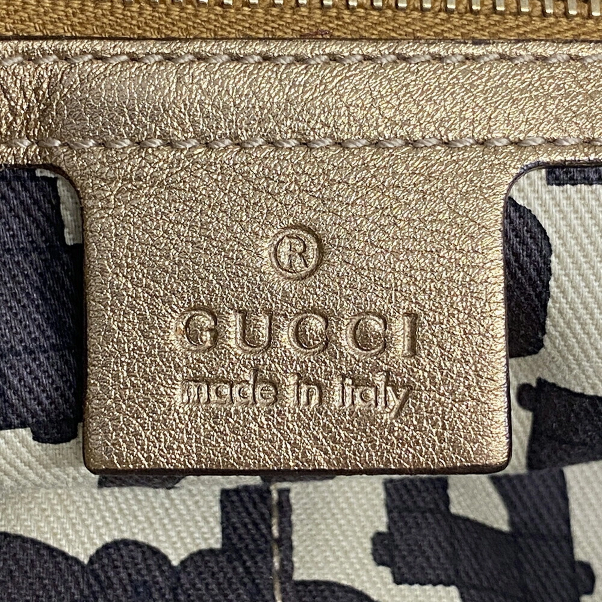 Gucci Gg Canvas  Canvas Shoulder Bag ()