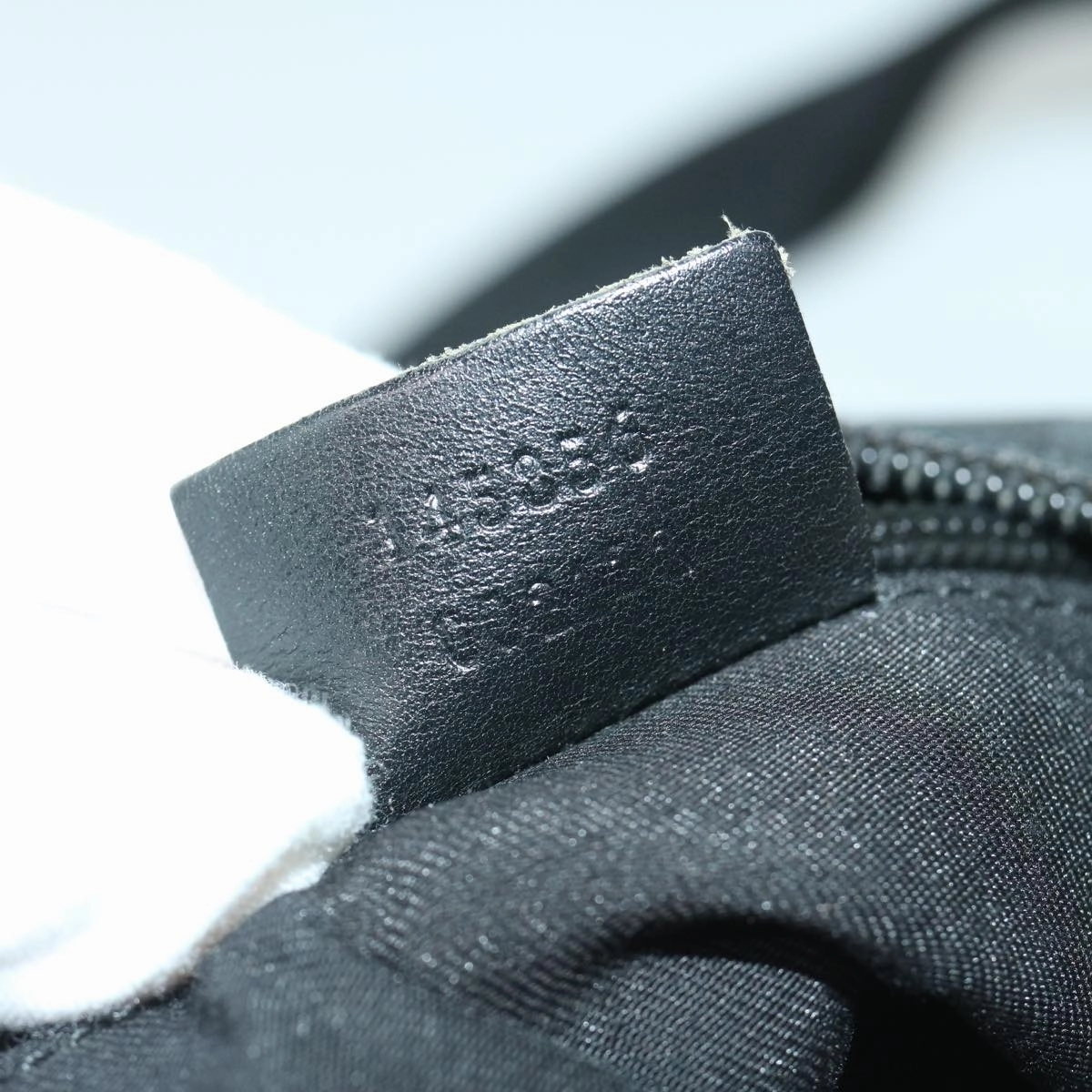 Gucci Gg Canvas  Canvas Shoulder Bag ()