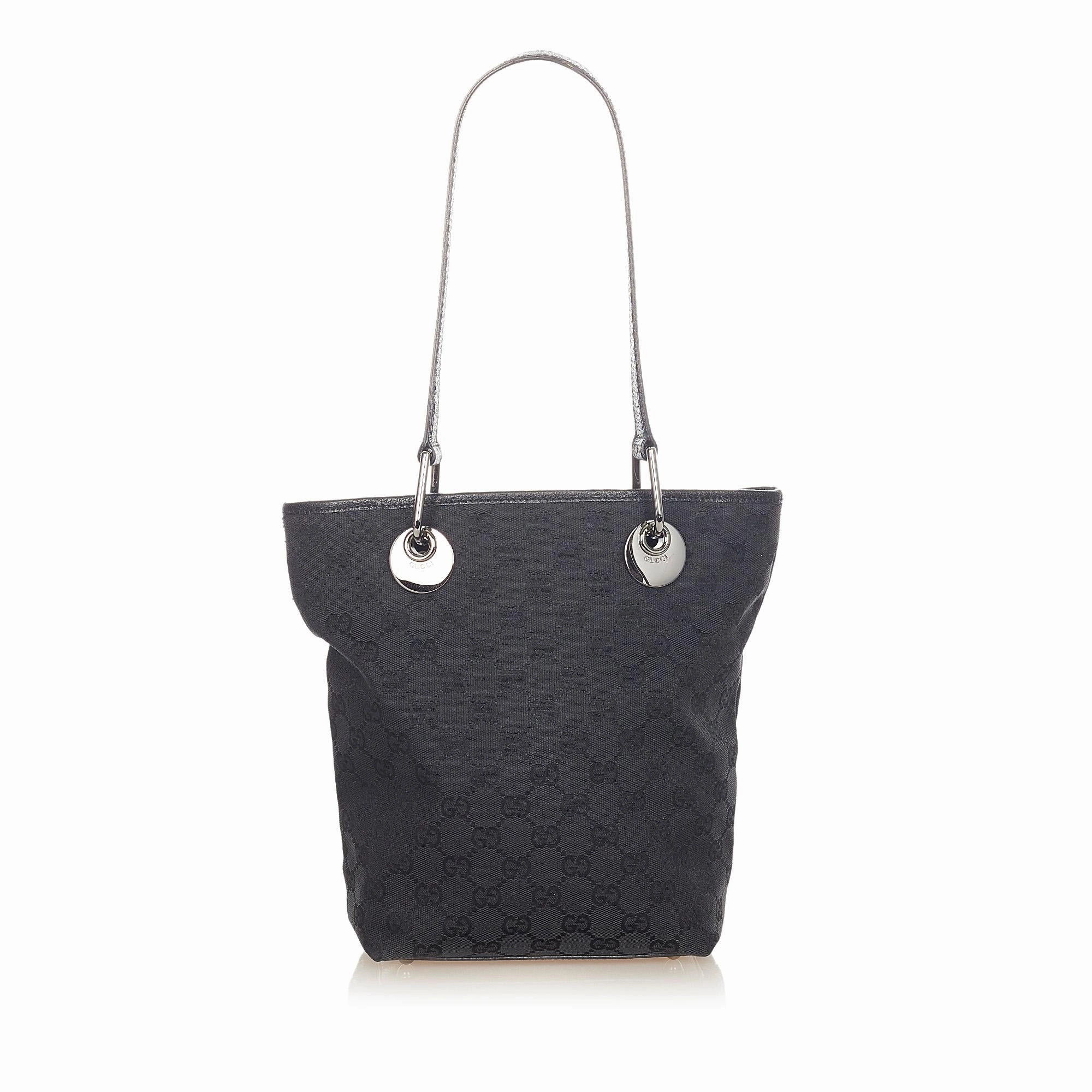 Gucci GG Canvas Eclipse Shoulder Bag (SHG-31654)