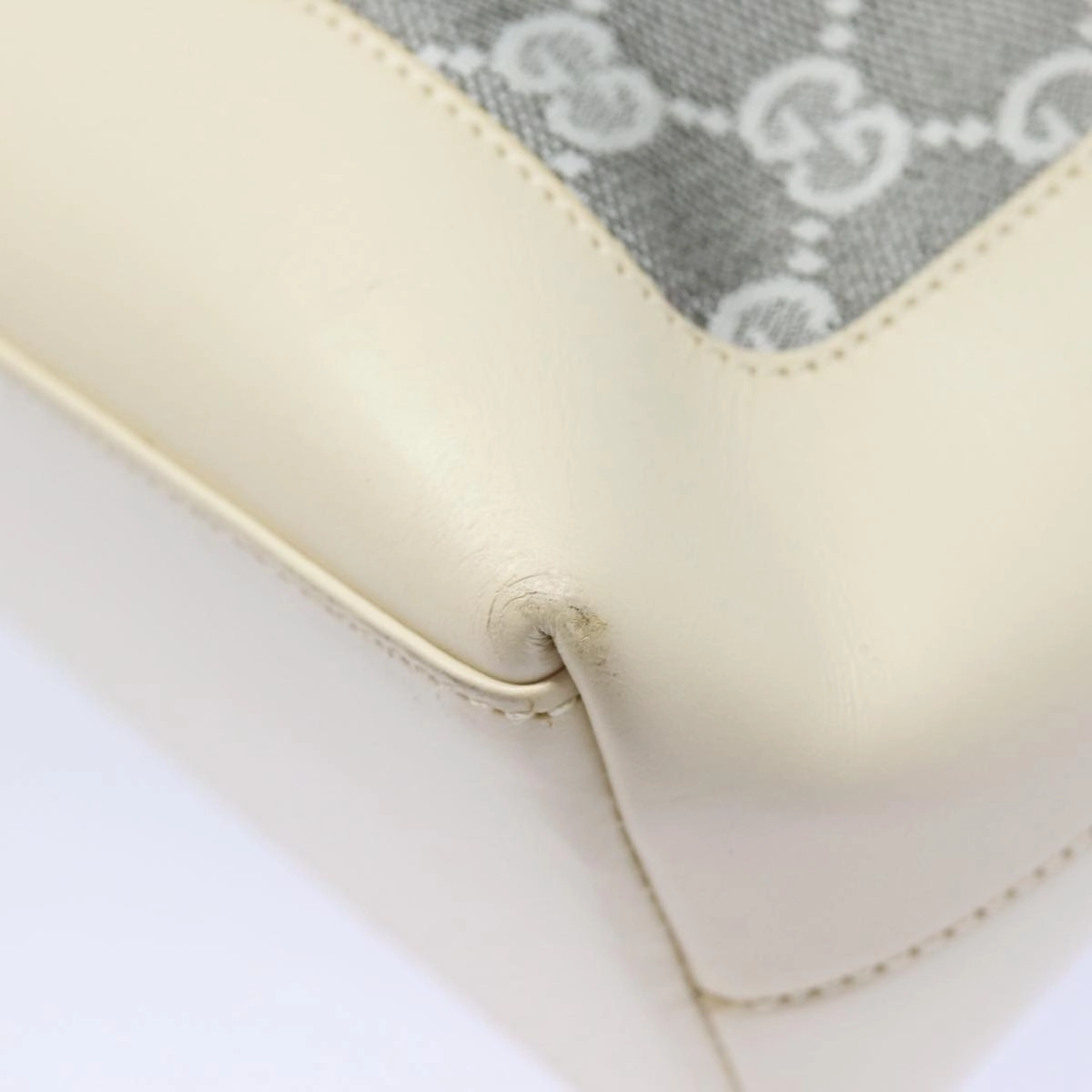 GUCCI GG Canvas Jackie Shoulder Bag White 001 3876  ep4890