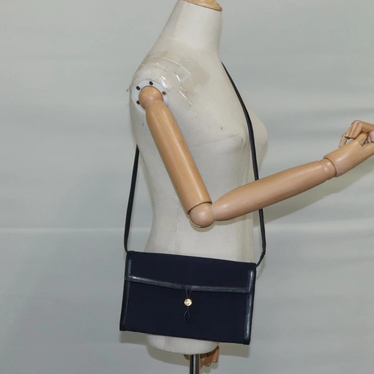 Gucci Gg Canvas Navy Canvas Shoulder Bag ()