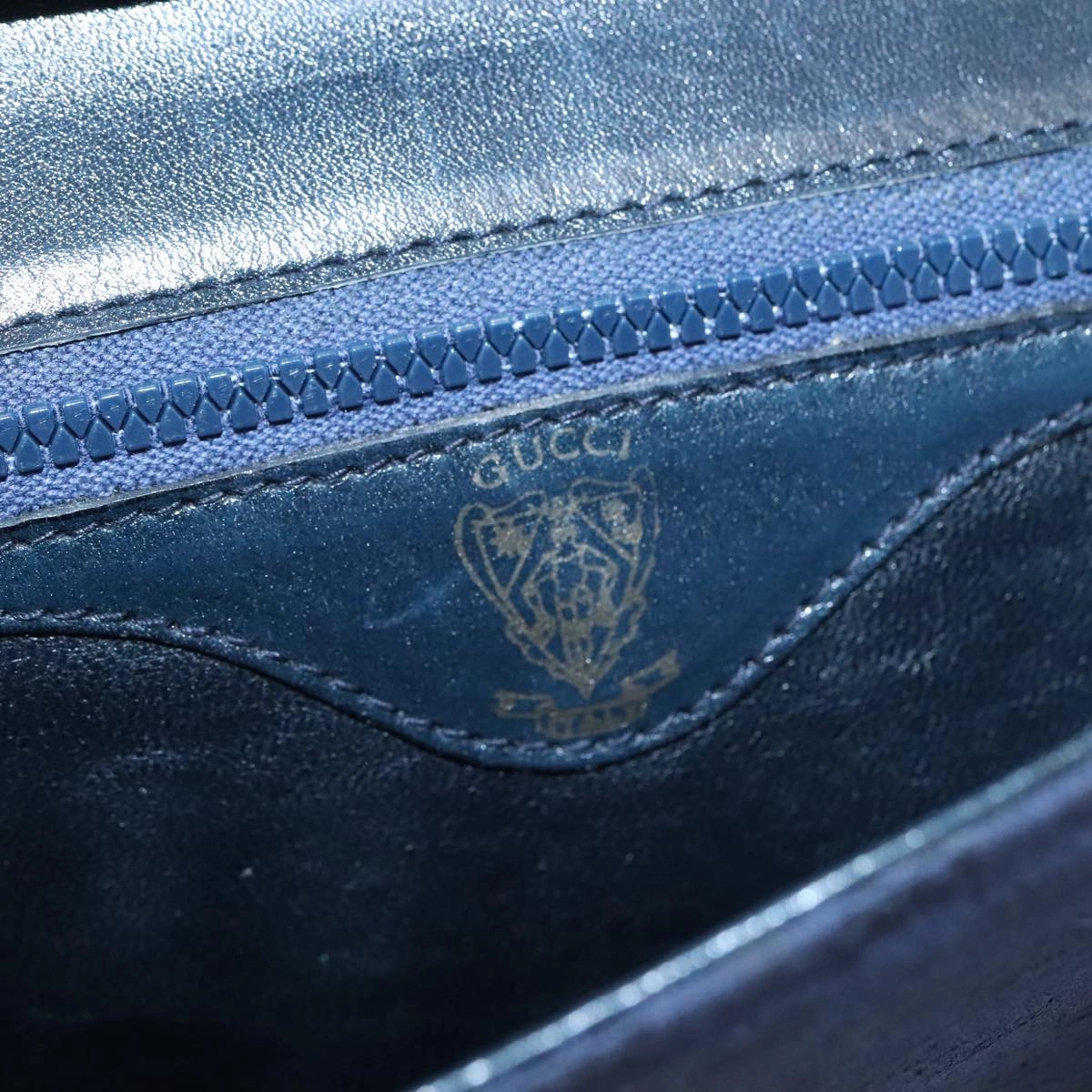 Gucci Gg Canvas Navy Canvas Shoulder Bag ()