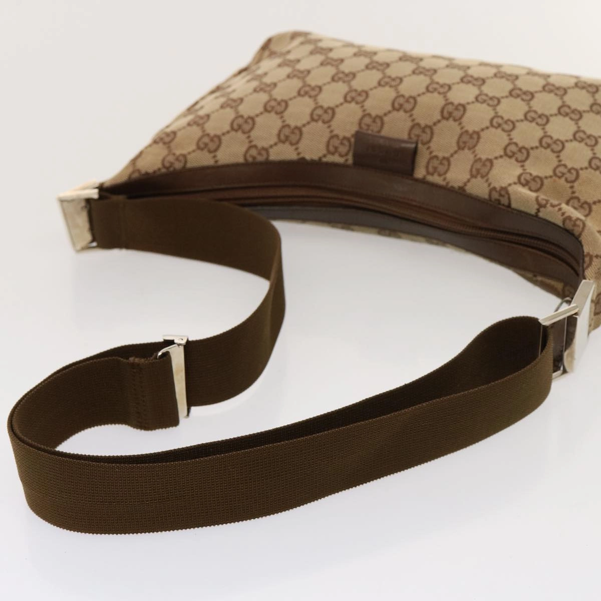 GUCCI GG Canvas Shoulder Bag Beige 35098  75971