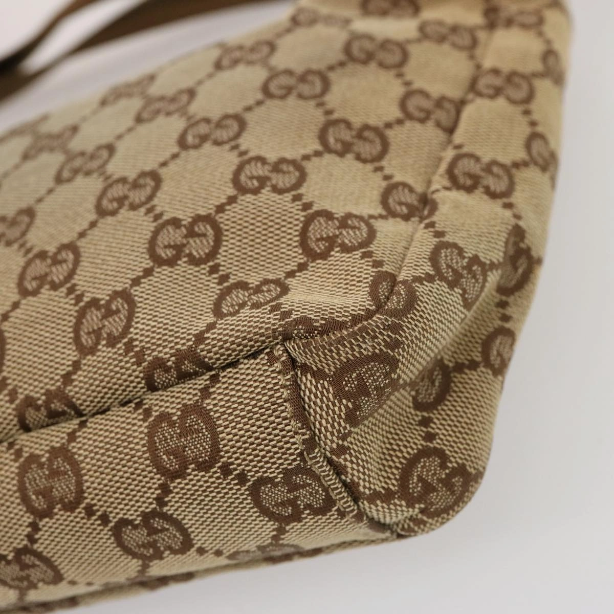 GUCCI GG Canvas Shoulder Bag Beige 35098  75971