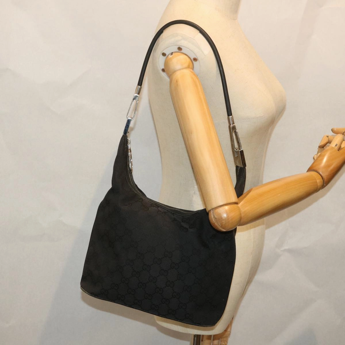 GUCCI GG Canvas Shoulder Bag Black 001 3814  9078