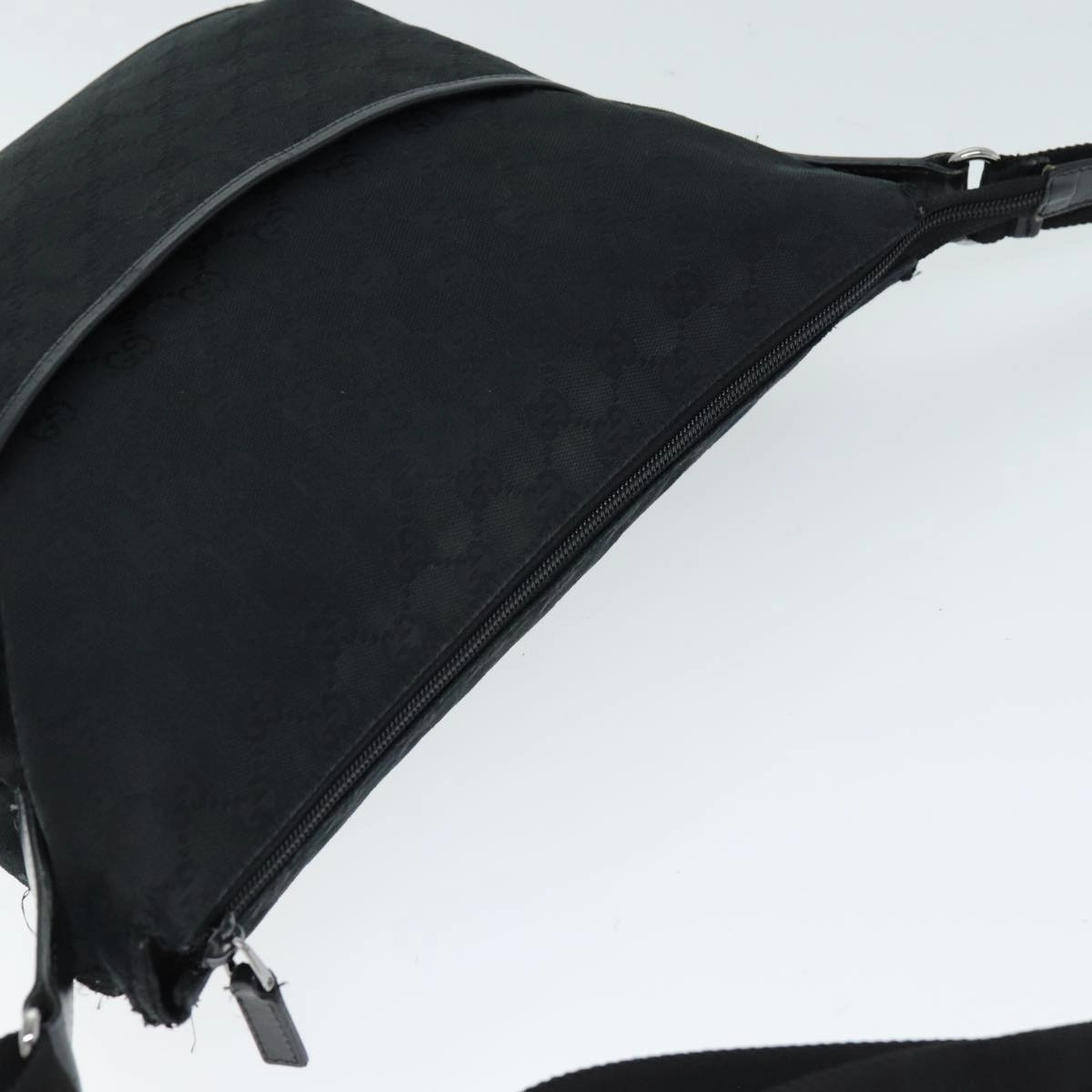 GUCCI GG Canvas Shoulder Bag Black 145856  74657
