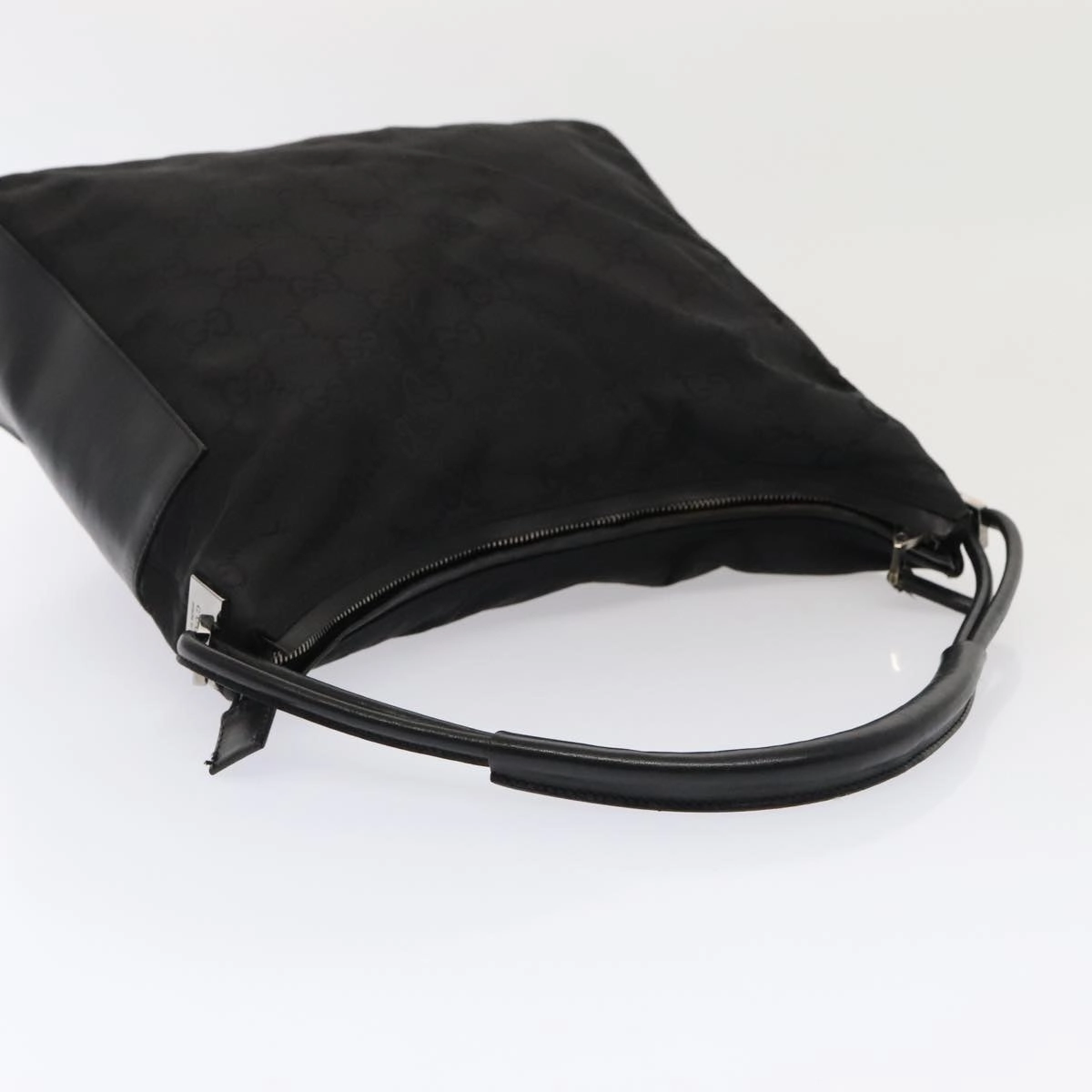 Gucci Gg Canvas  Synthetic Shoulder Bag ()