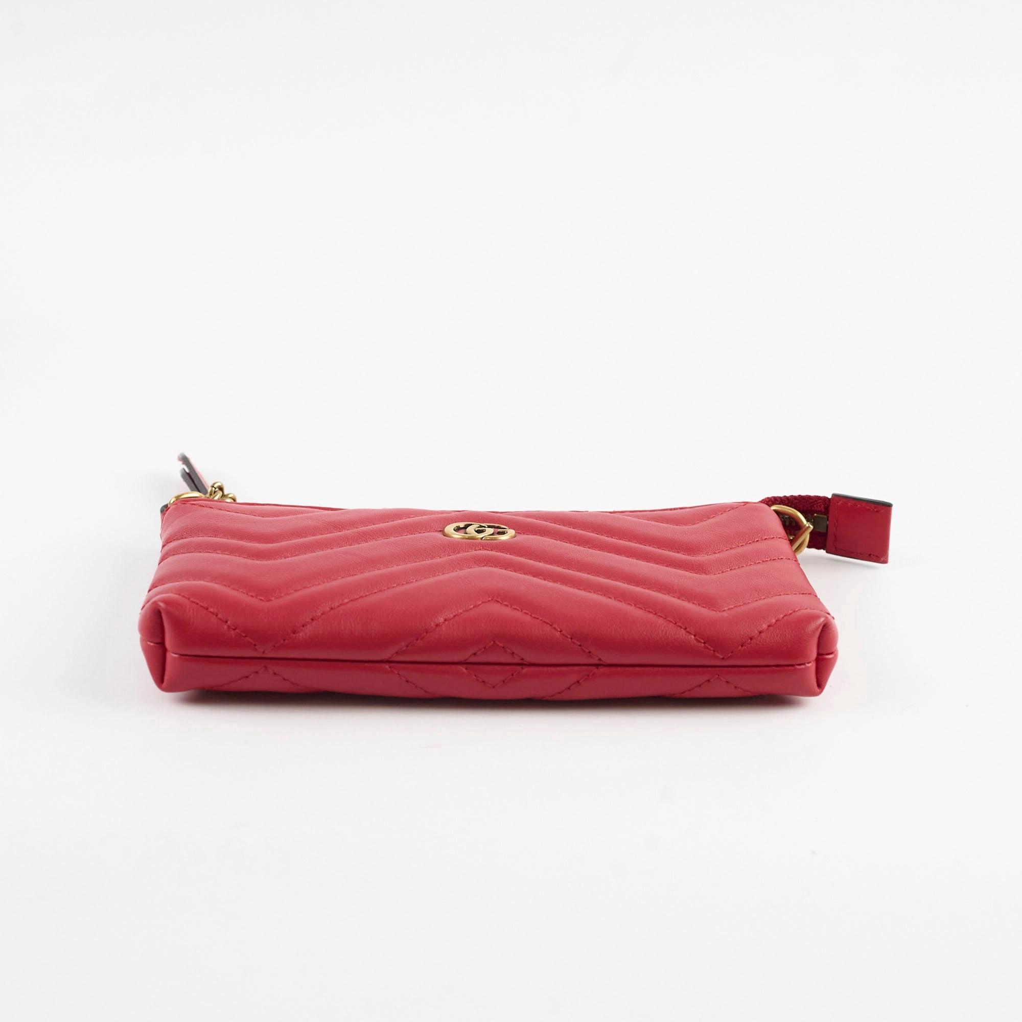Gucci GG loge Pouch With Chain Red