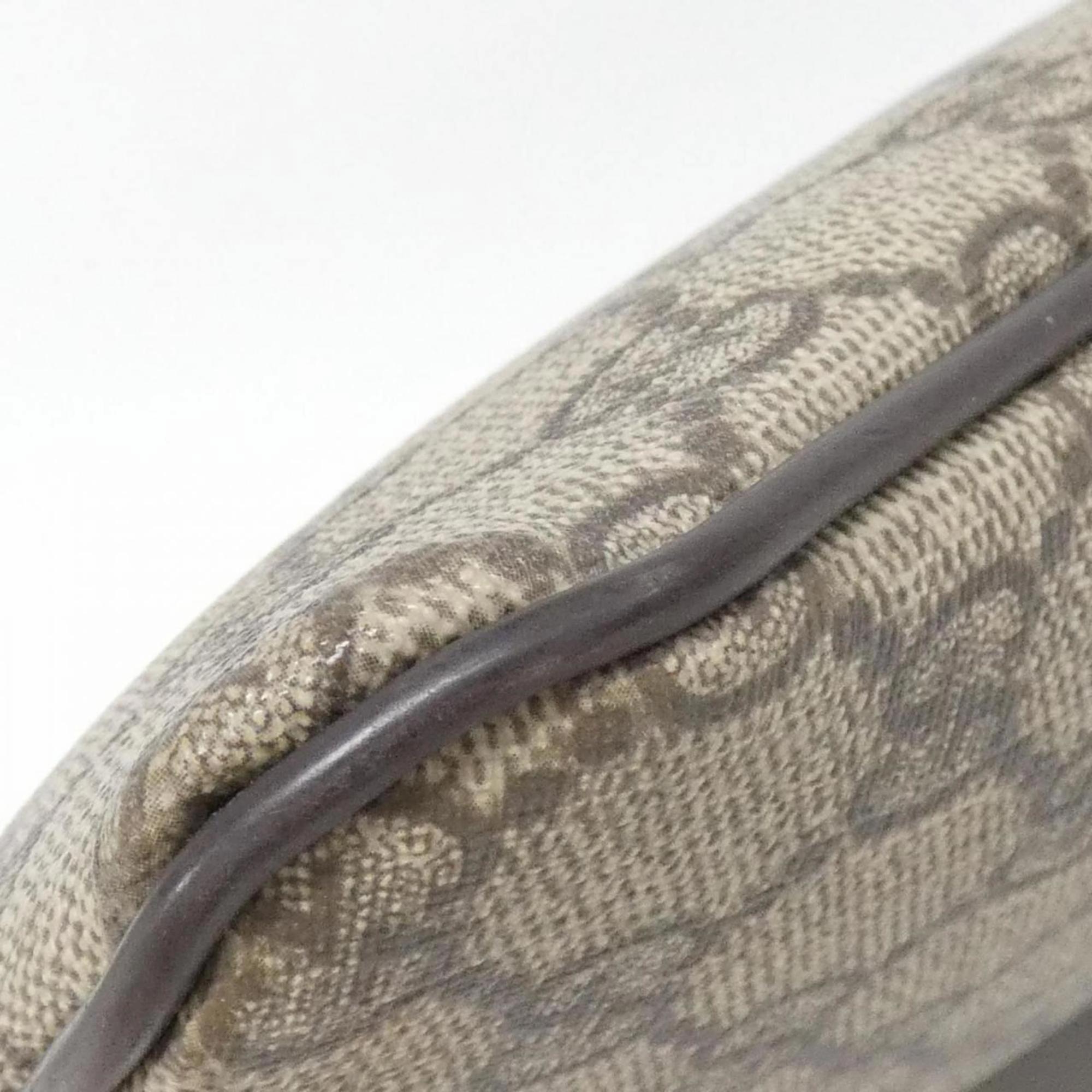 Gucci  Gg Plus Shoulder Bag (Pre-Owned)