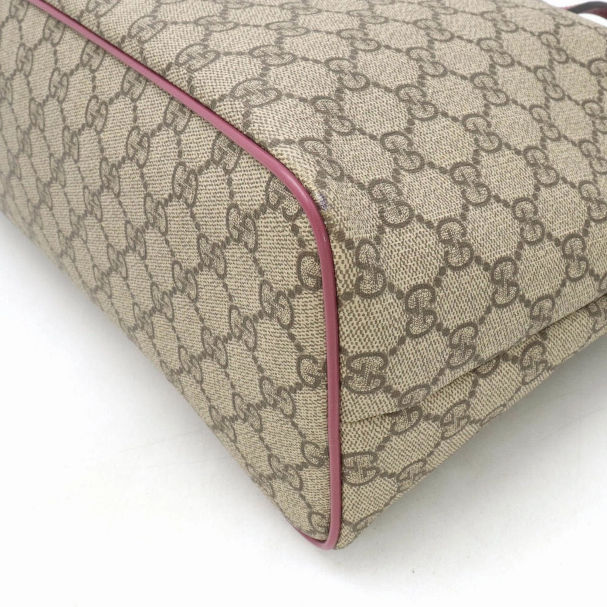 Gucci Gg Supreme  Canvas Shoulder Bag ()