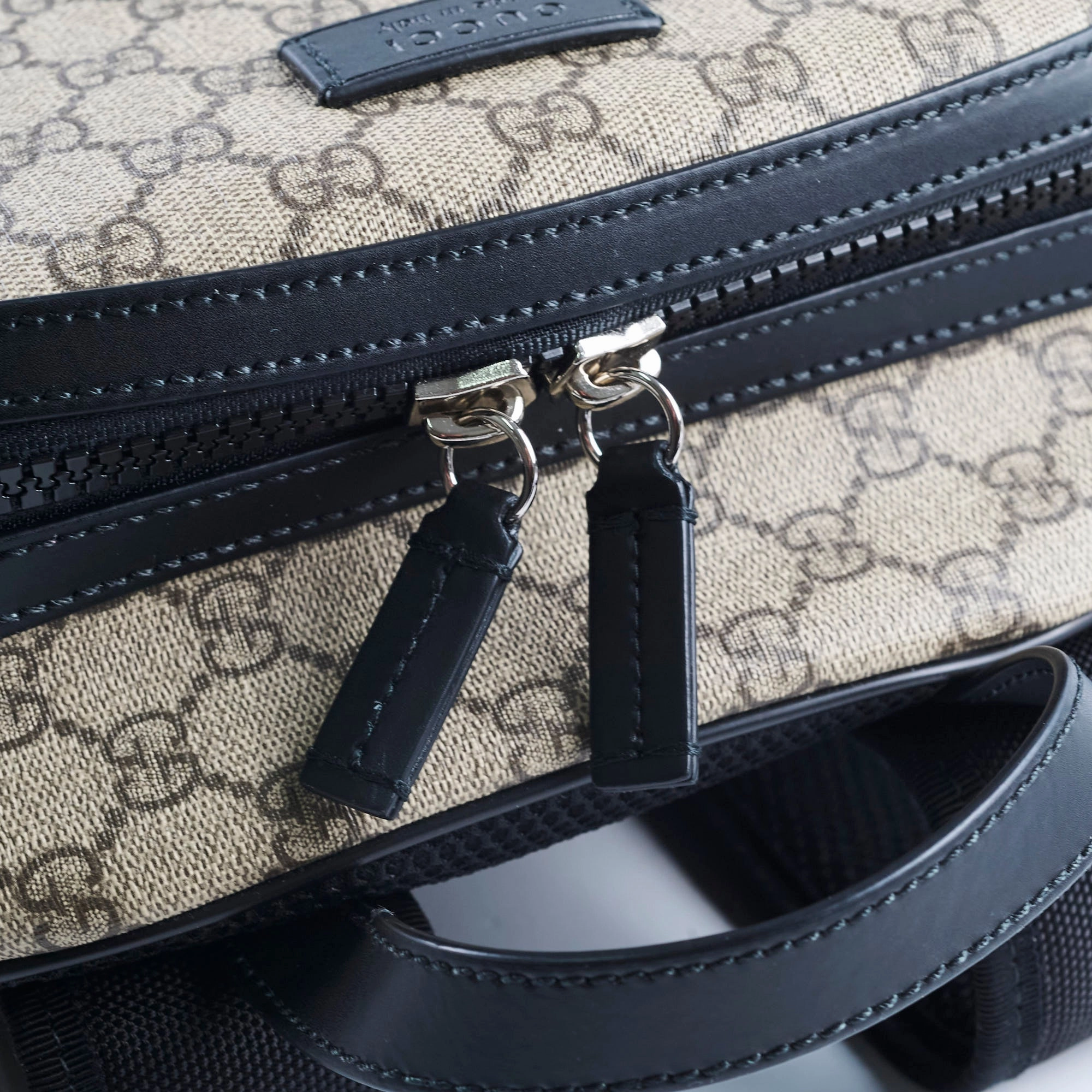 Gucci GG Supreme Large Backpack Beige/Black