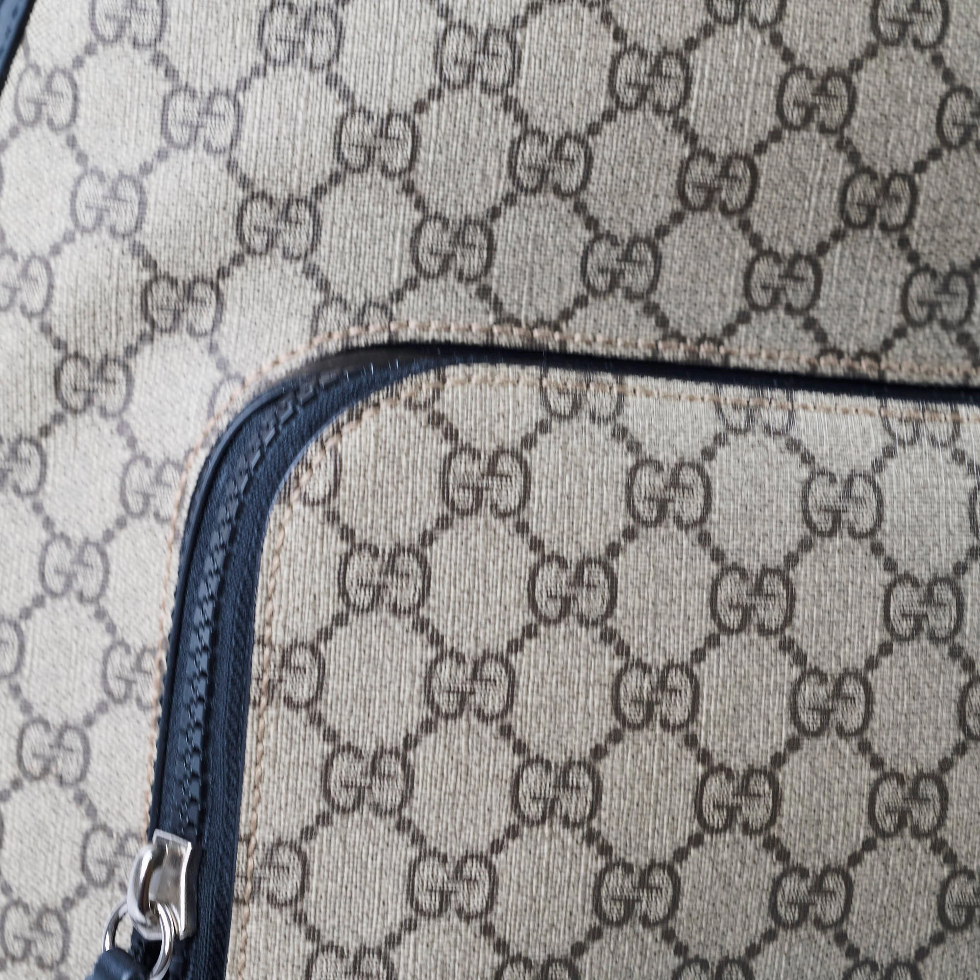 Gucci GG Supreme Large Backpack Beige/Black
