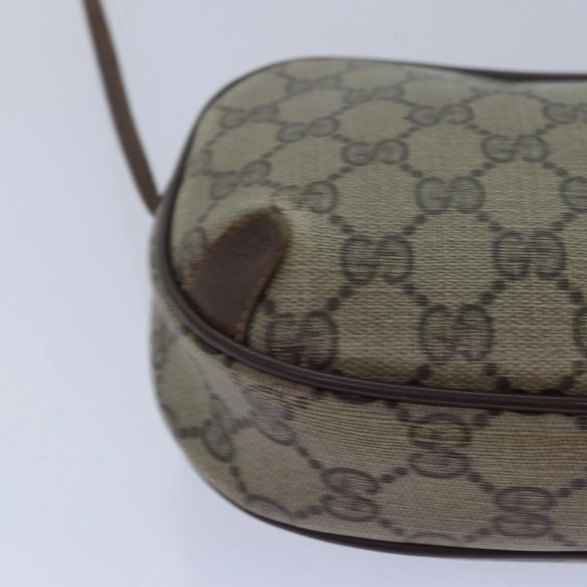 GUCCI GG Supreme Shoulder Bag PVC Leather Beige 156 02 066  bs15442