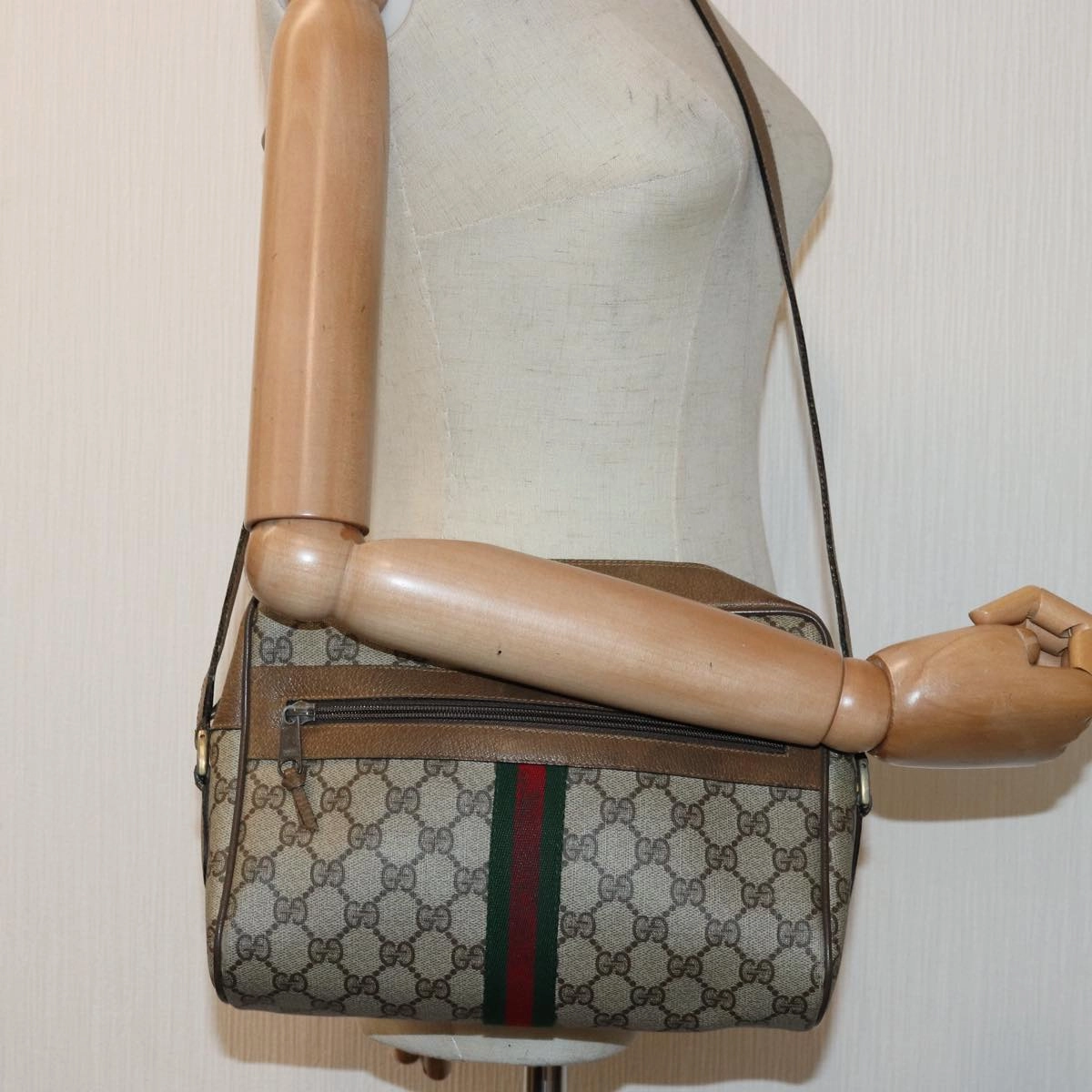 GUCCI GG Supreme Web Sherry Line Shoulder Bag PVC Beige Gold  85110