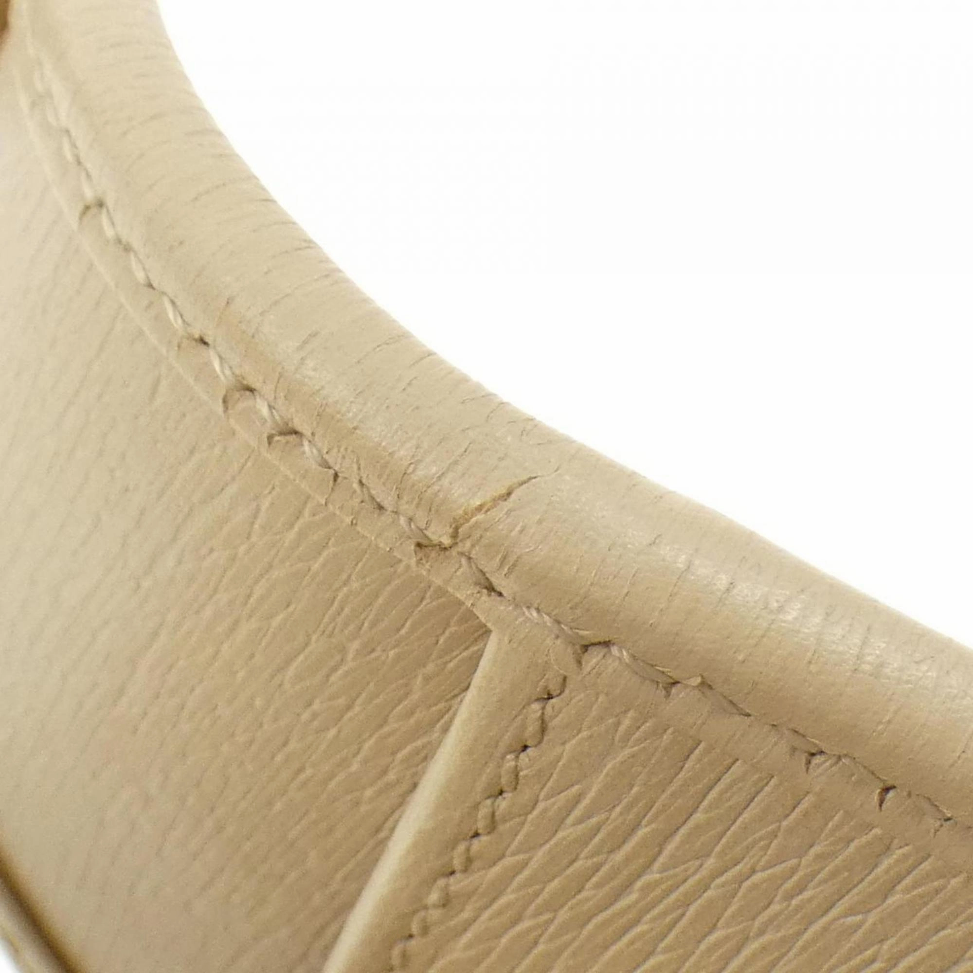 Gucci Leather Shoulder Bag (Pre-Owned)
