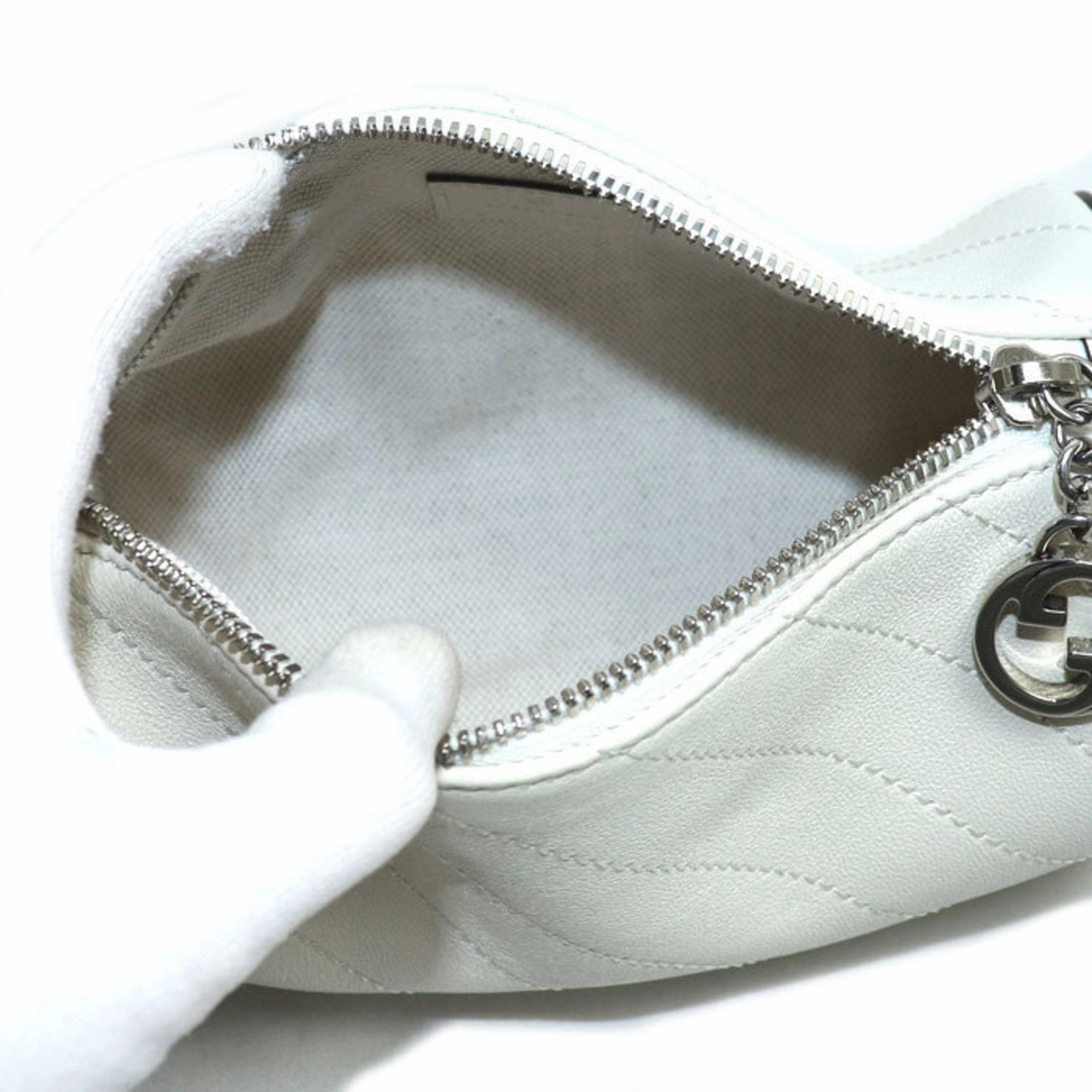Gucci Leather Shoulder Bag (Pre-Owned)