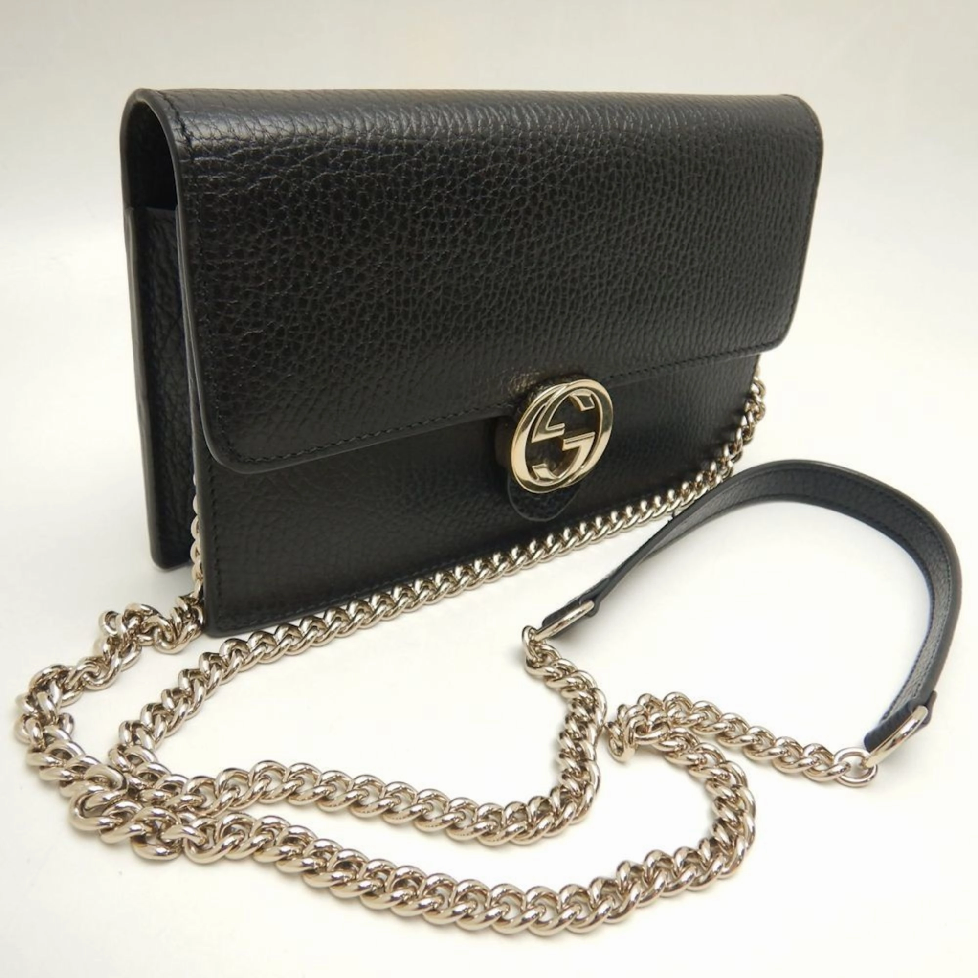 Gucci Leather Shoulder Bag (Pre-Owned)