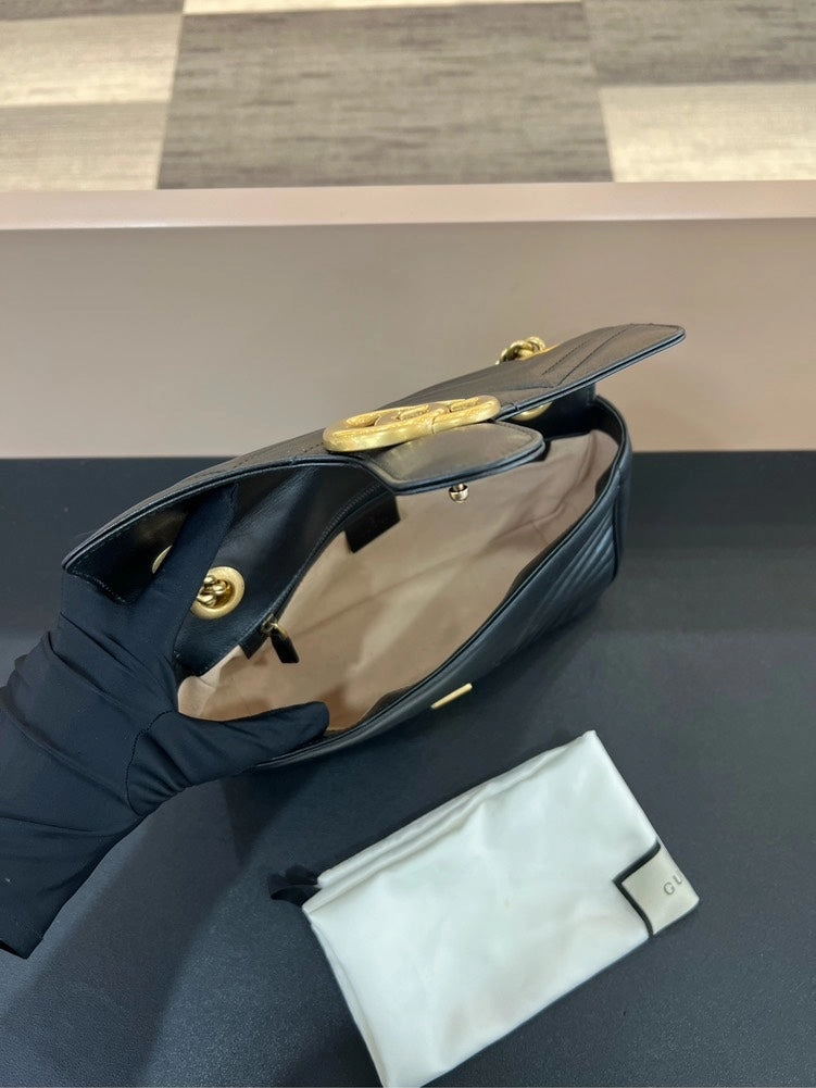 Gucci Marmont 26 Black Shoulder Bag