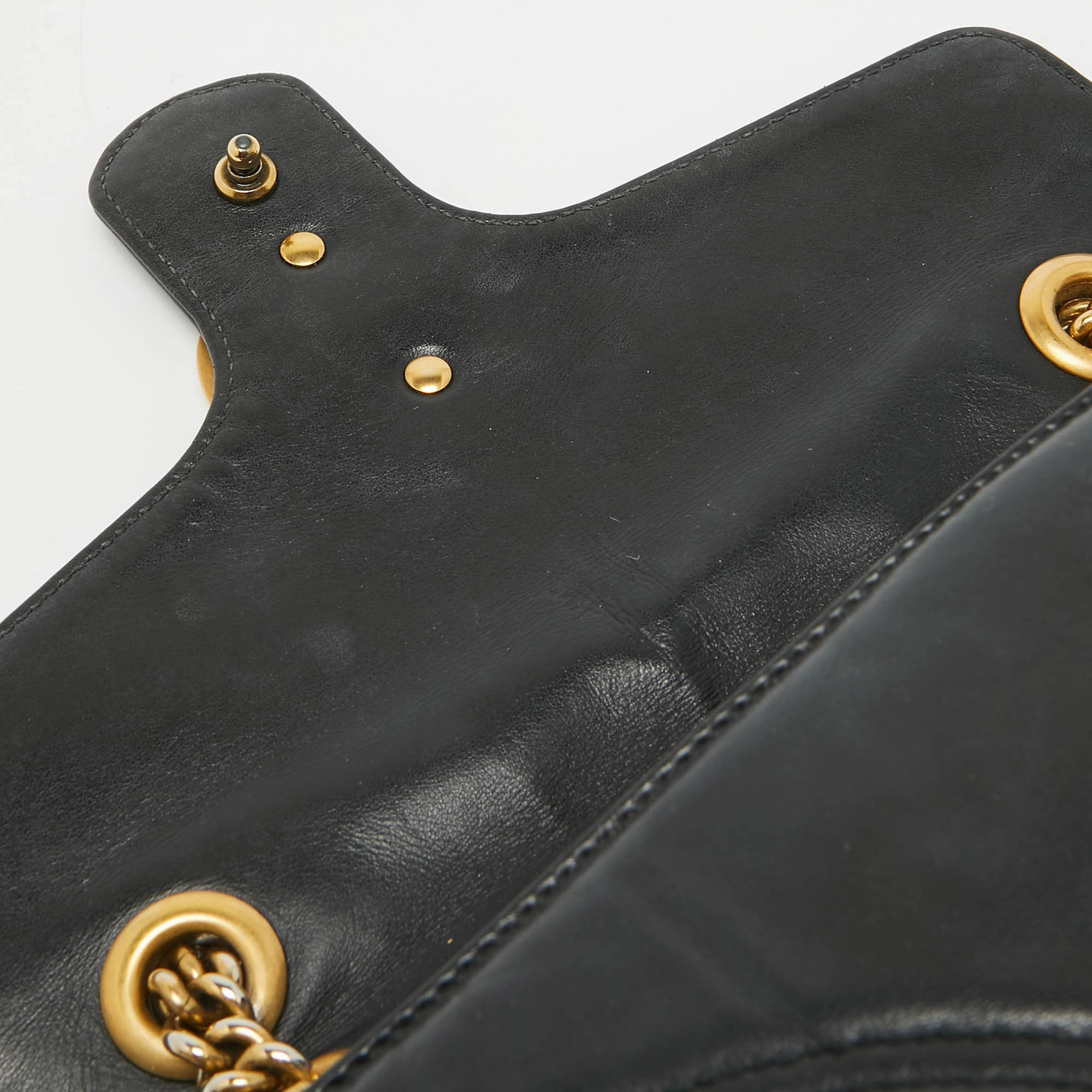 Gucci  Matelass&eacute; Leather Small Gg Marmont Shoulder Bag