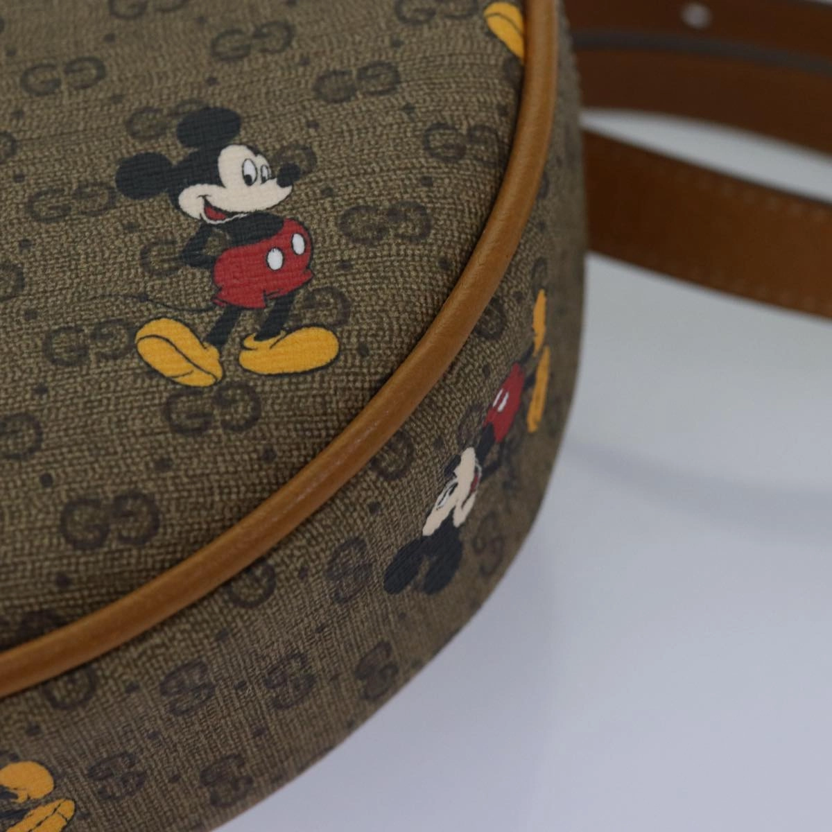 GUCCI Micro GG Supreme Disney Mini Backpack PVC Beige 603730  am6384S