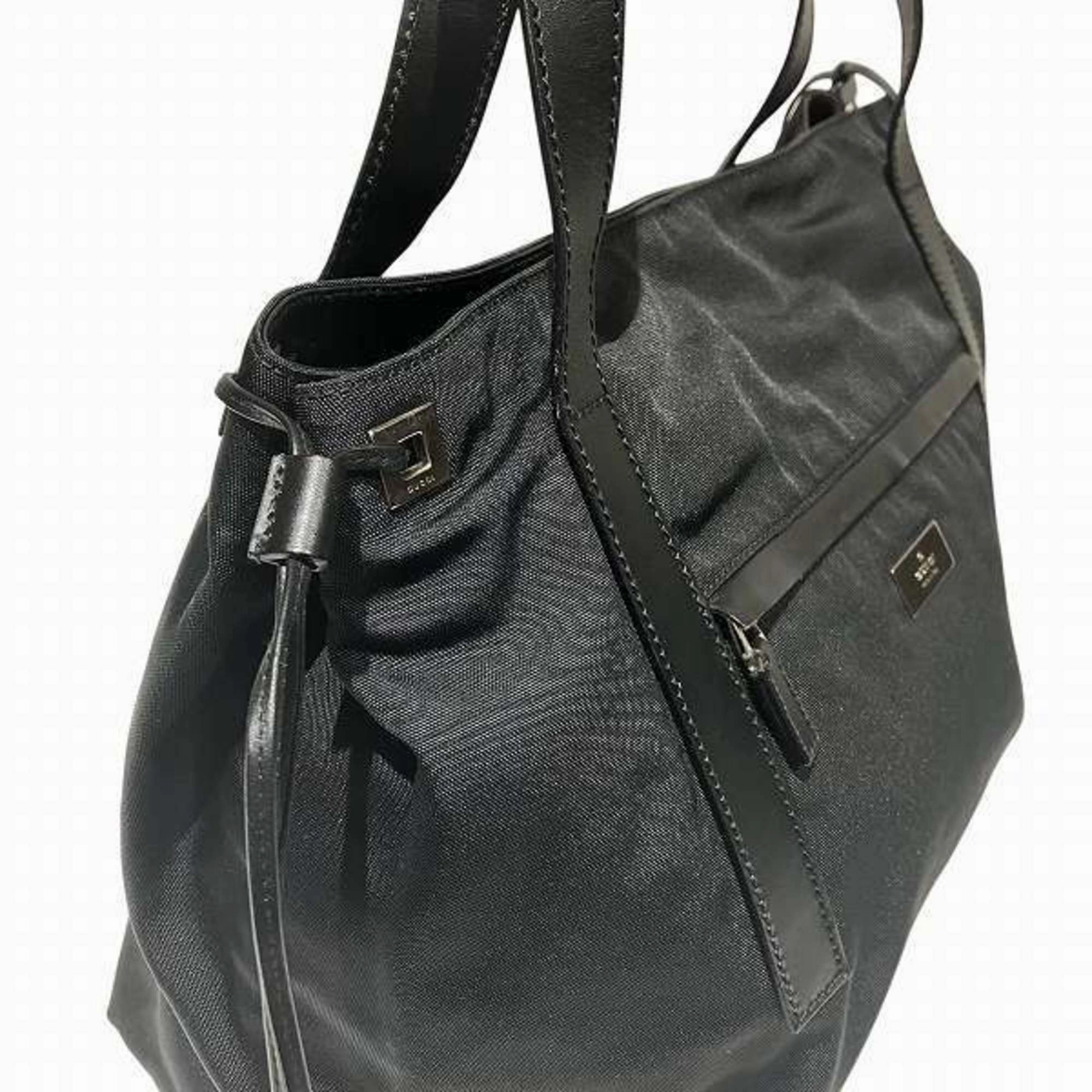 Gucci  Nylon Shoulder Bag (Pre-Owned)