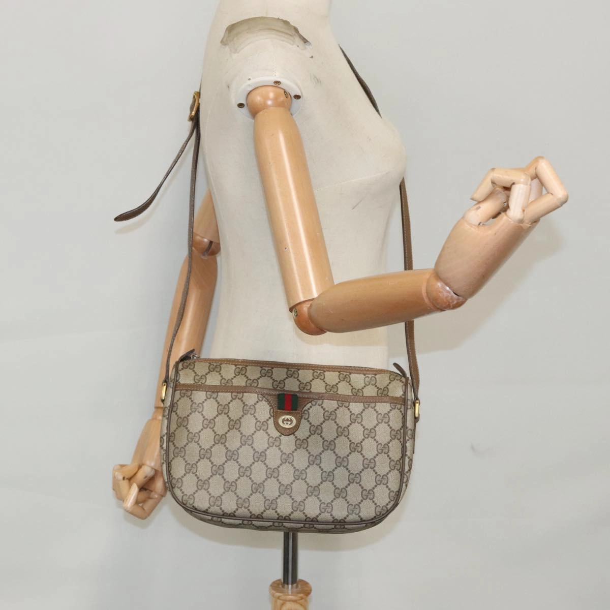 Gucci Ophidia Beige Canvas Shoulder Bag ()