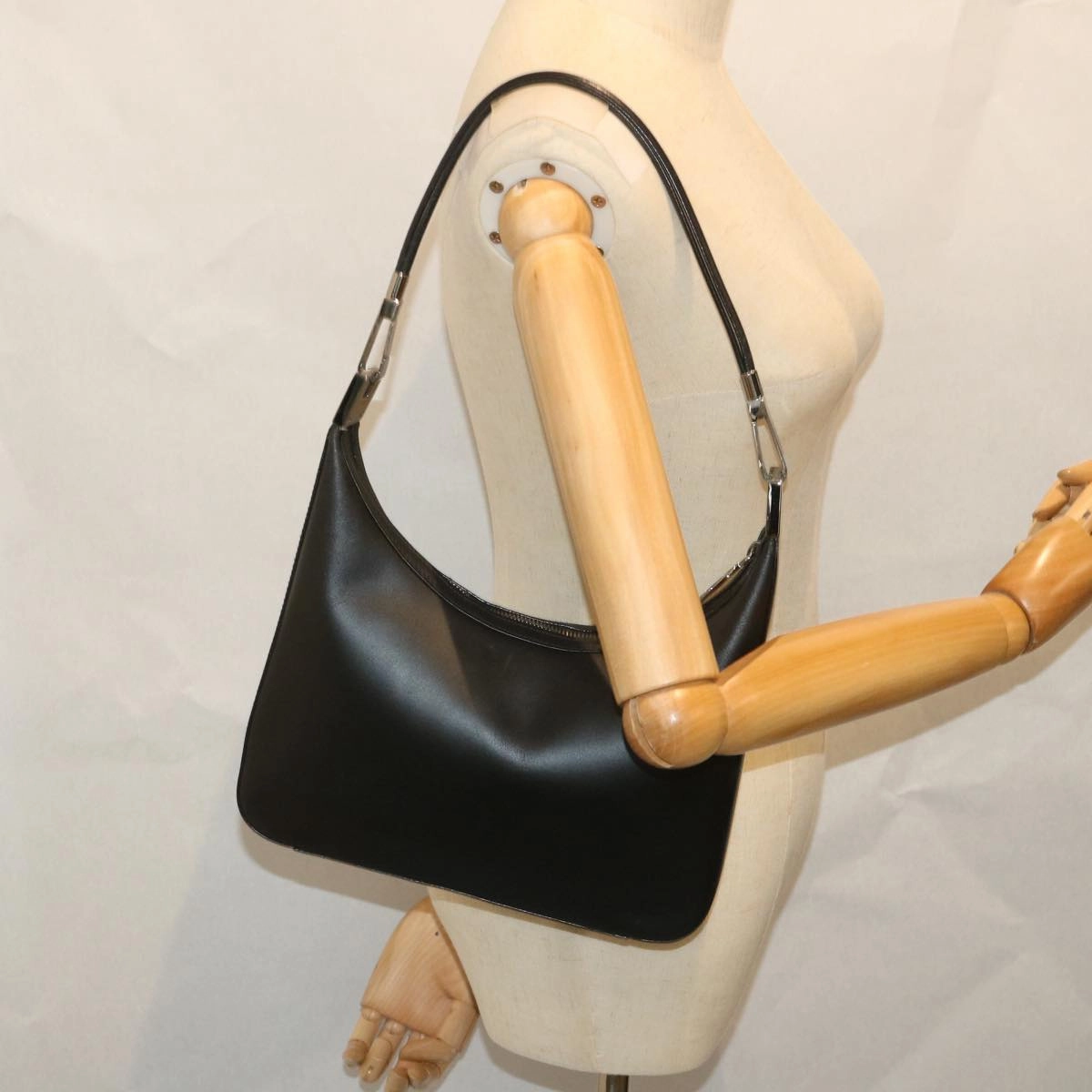 GUCCI Shoulder Bag Leather Black 001 3812  am5115
