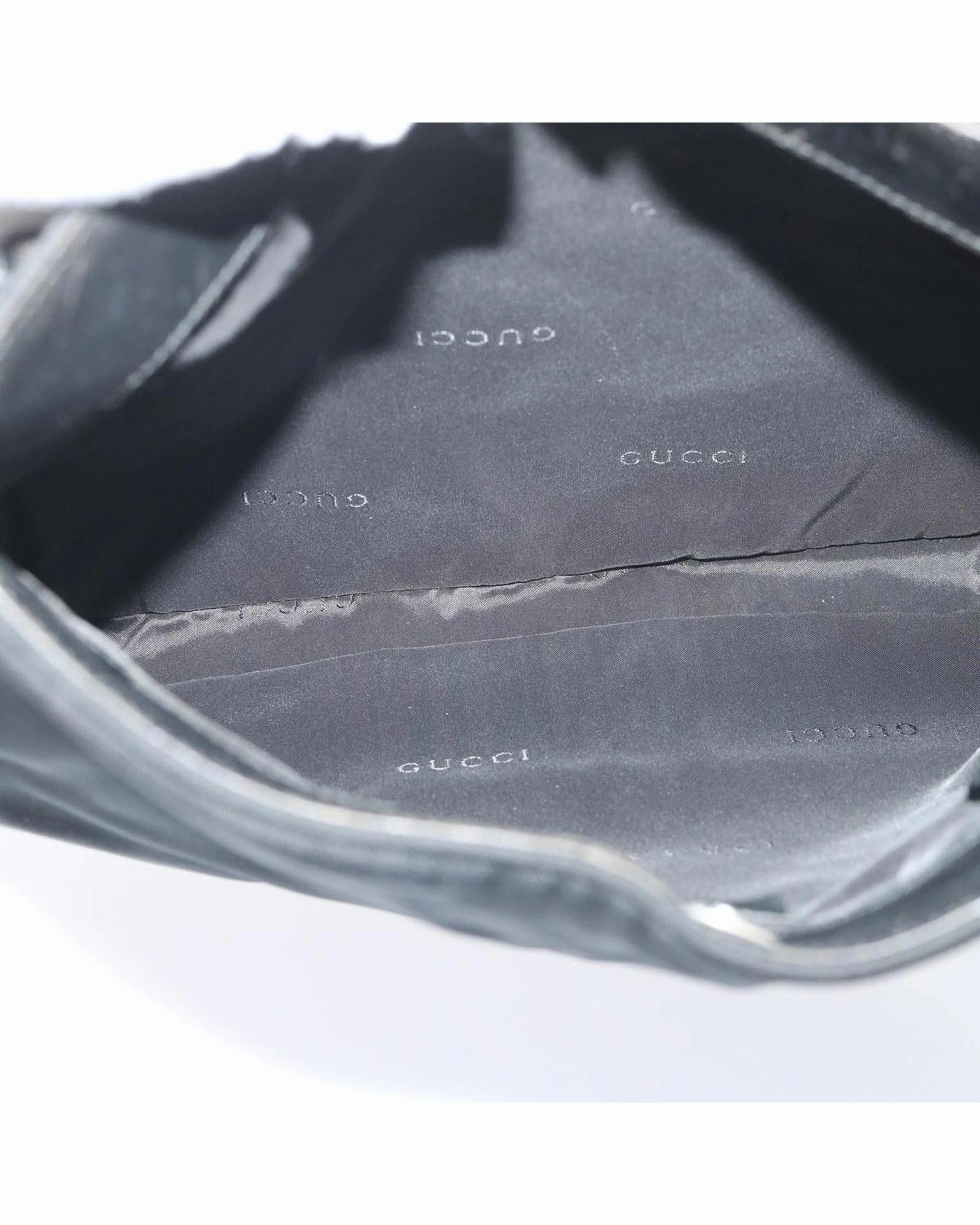 Gucci Shoulder BagModel