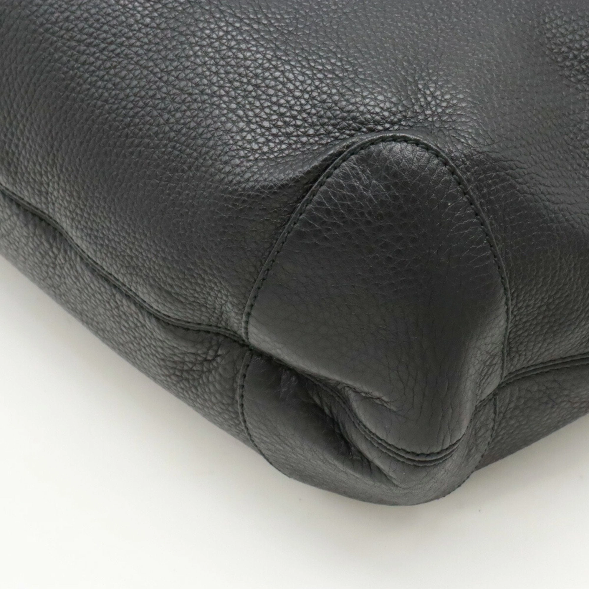 Gucci Soho  Leather Shoulder Bag ()