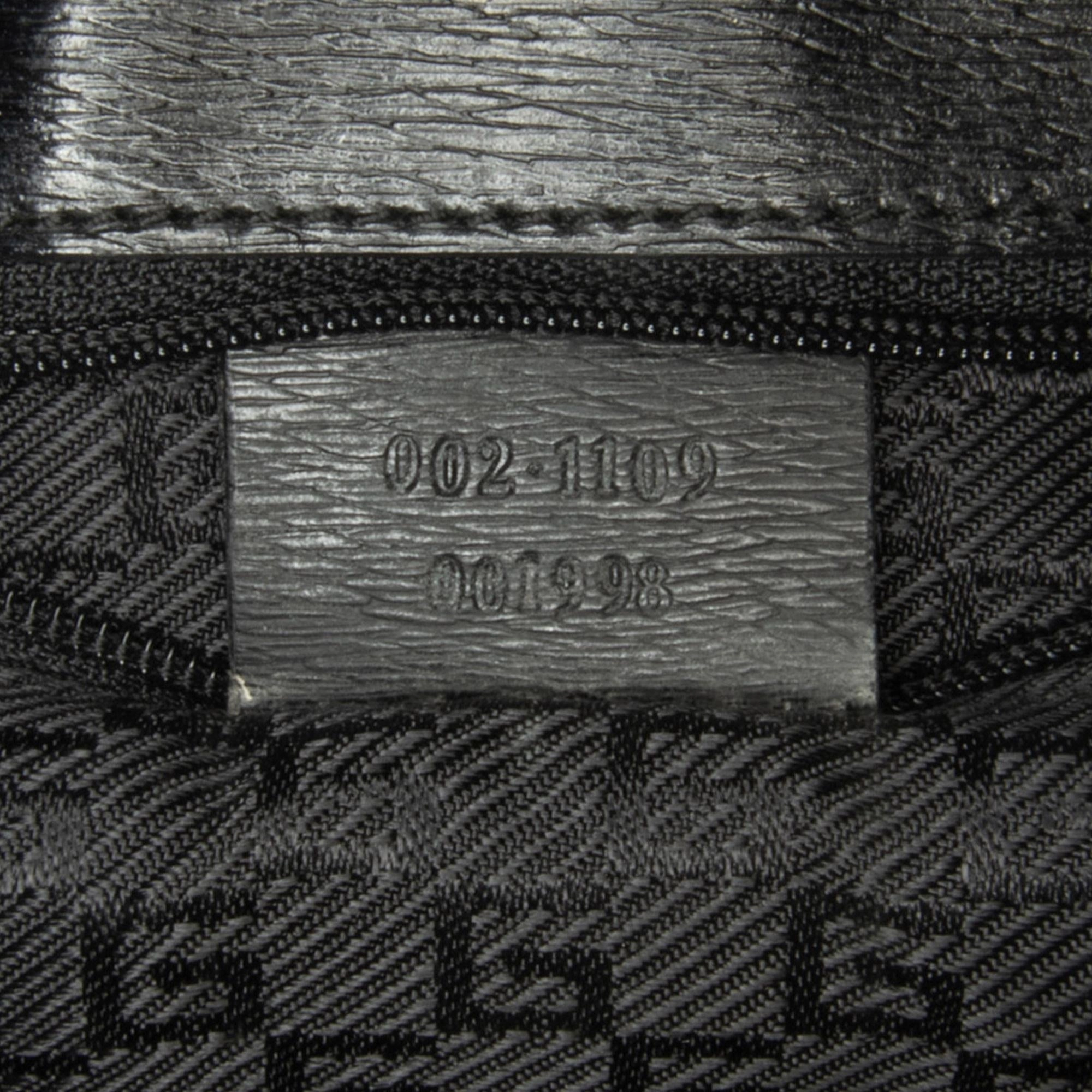 Gucci Square G Canvas Shoulder Bag (SHG-FHbYlb)