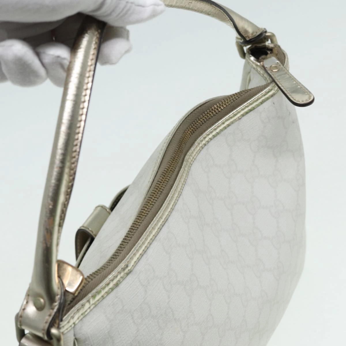 Gucci Supreme Gg  Leather Shoulder Bag