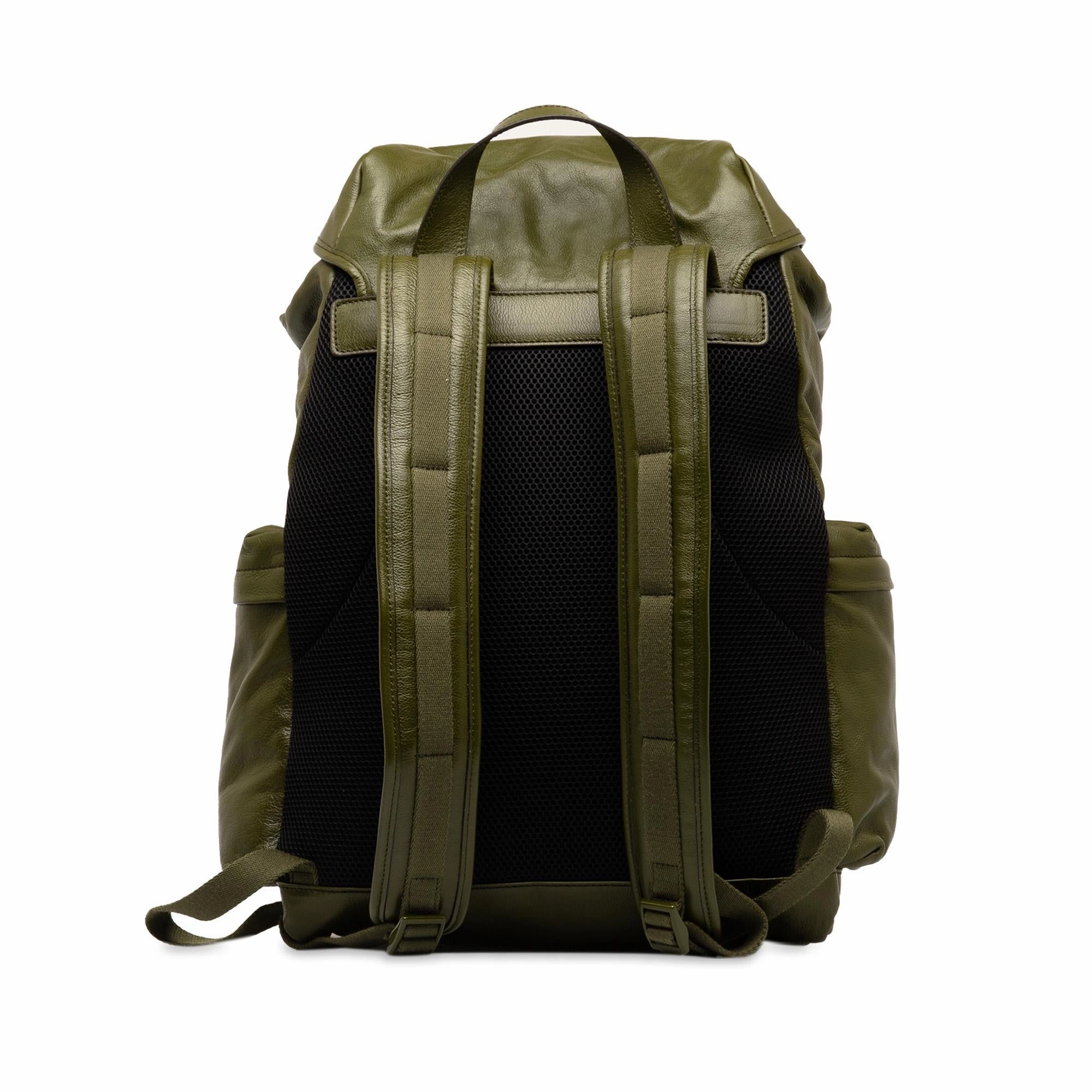 Gucci Tonal GG Double Pocket Belt Backpack (SHG-SC1jz3)